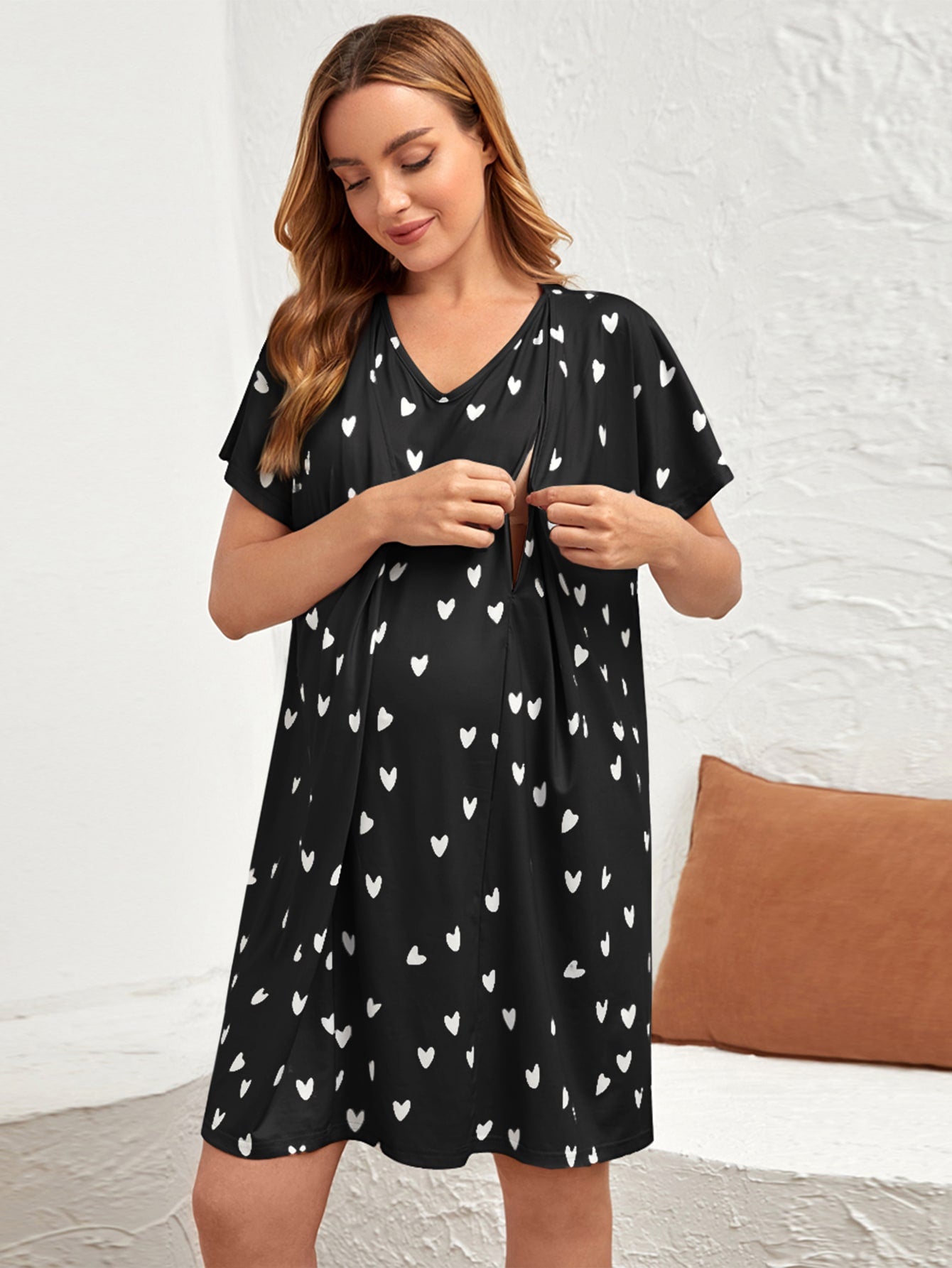 Maternity Heart Print Batwing Sleeve Nursing Nightdress For Mother