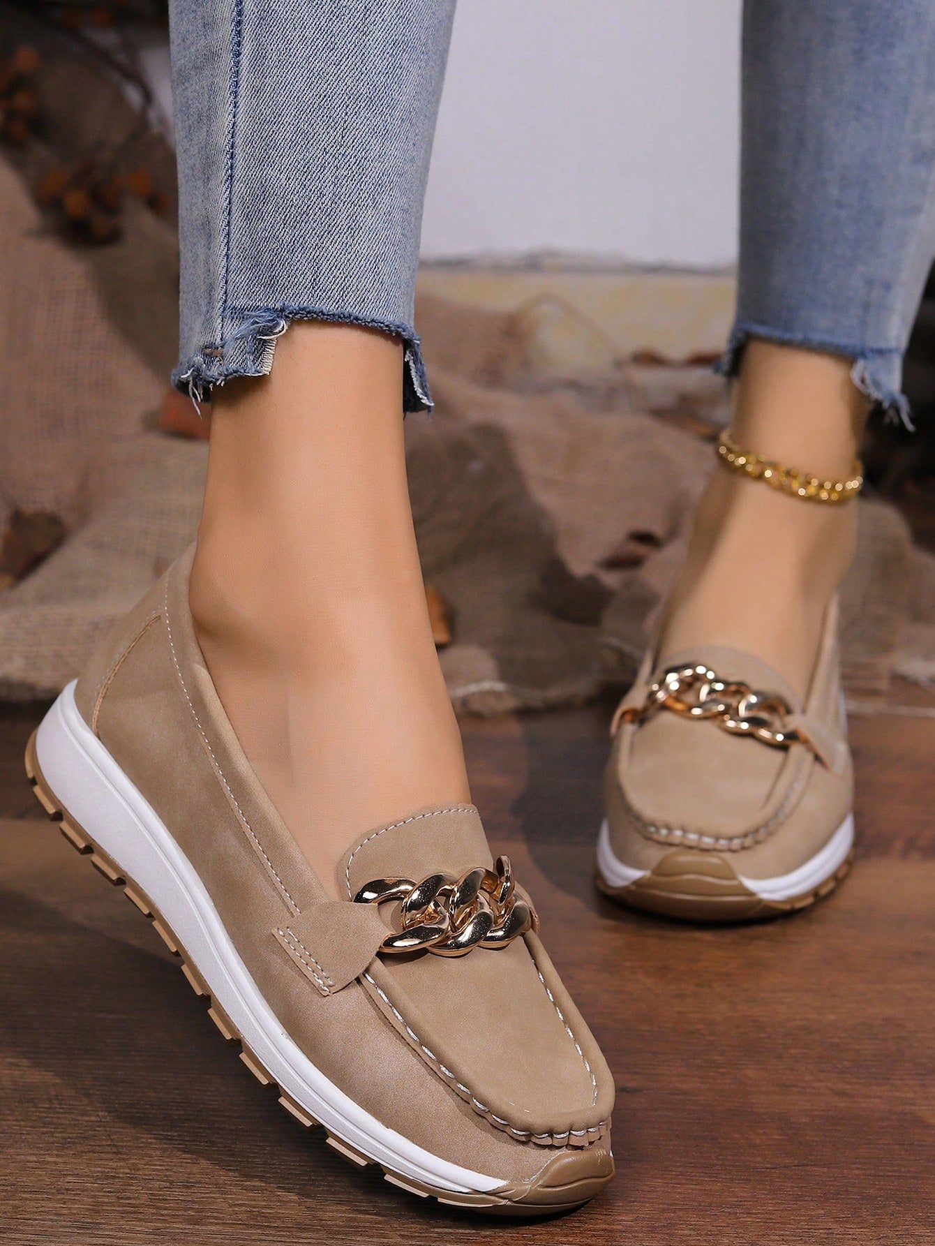 2024 Spring/Summer Hollow New Loafers Middle Aged & Older Women Shoes Soft Bottom Wedge Breathable Sandals