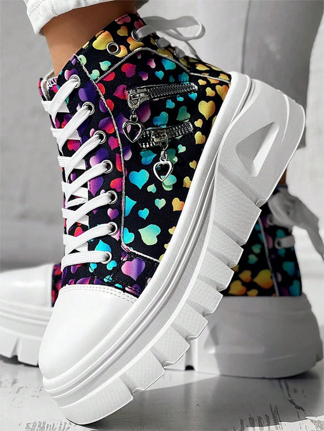 Women's Camouflage Pattern Thick Sole Casual Sports Sneakers, Fall Back-To-School Zipper Lace-Up Round Toe Skate Shoes, Serrated Comfortable Soles Large Women Shoes