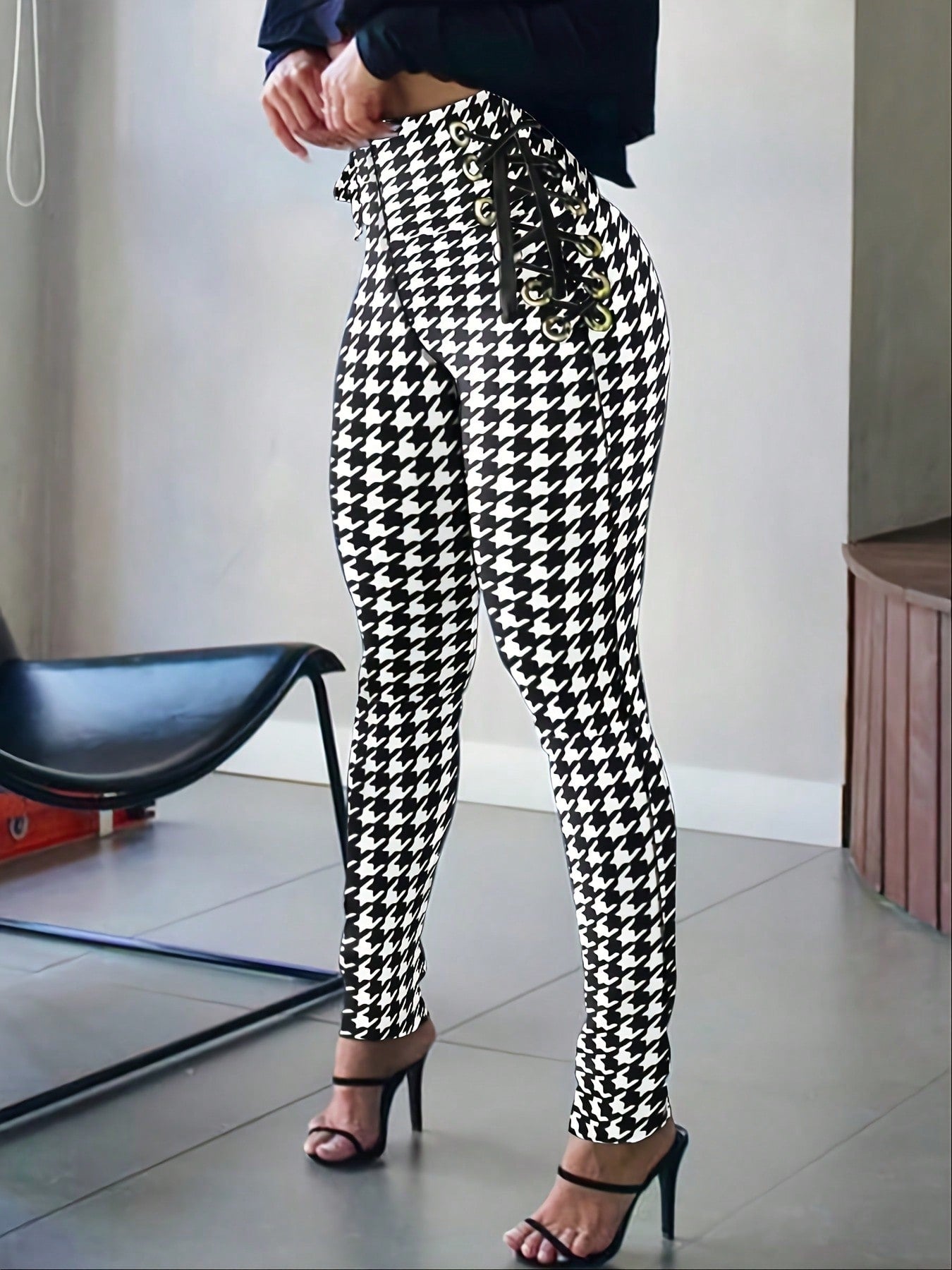 Women's Fashionable And Elegant Geometric Pattern Printed Plaid Women's Trousers