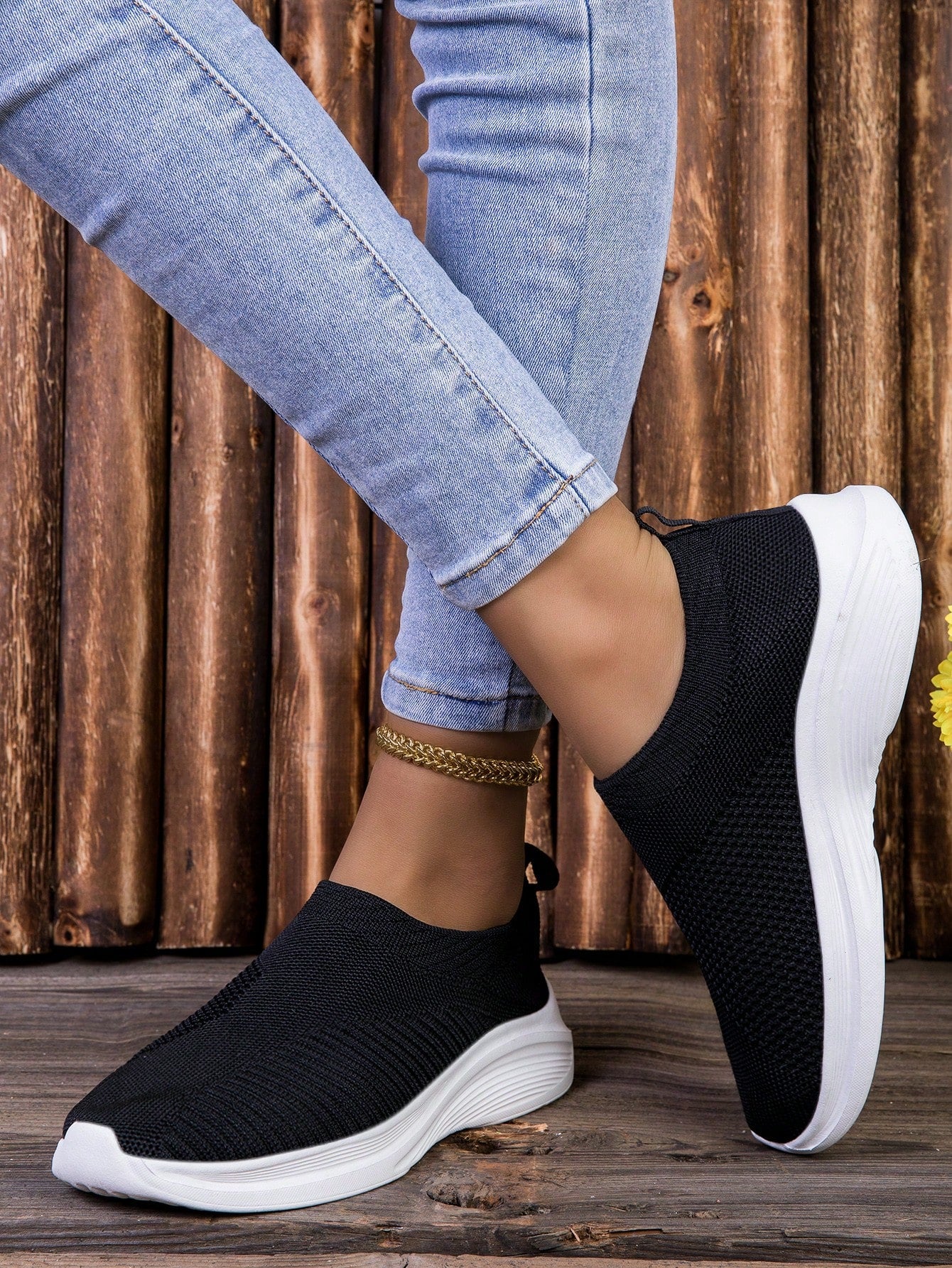 Women's Breathable Knit Casual Flat Loafers, Lightweight & Comfortable Slip-On Shoes, White