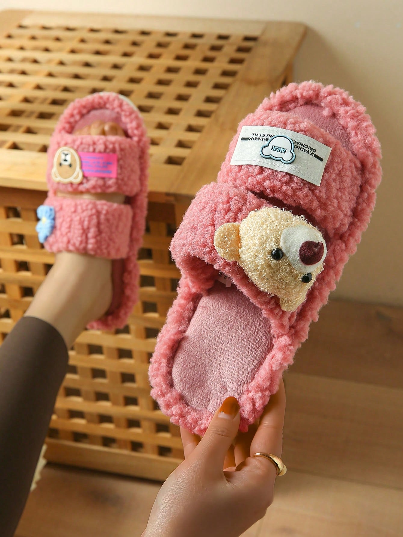 Women's Home Plush Slippers Animal Slippers Bear Slippers Black Slippers Cute Slippers Fashion Slippers EVA Thin Bottom Slippers Lightweight Slippers Soft Bottom Slippers Mute Slippers Wooden Floor Slippers Bedroom Slippers Indoor Slippers Household Slip