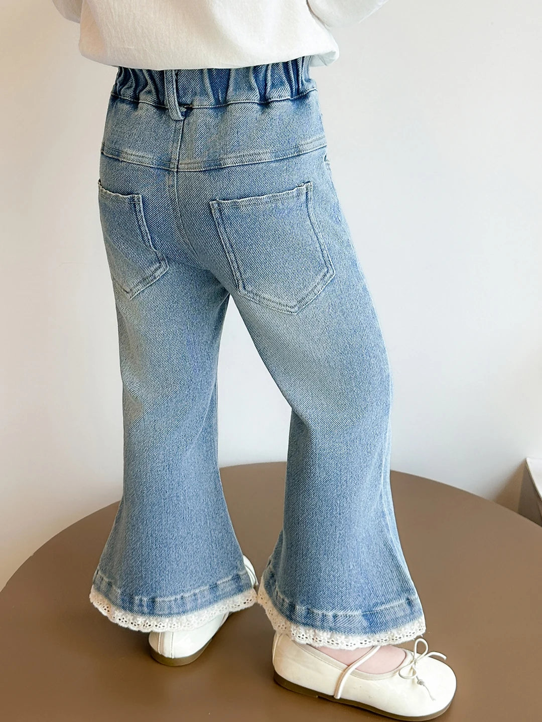 Girls Casual Pearl Trimmed Denim Pants Spring Autumn New Style Fashionable Kids Clothing High Waist Flared Legs Thin Material
