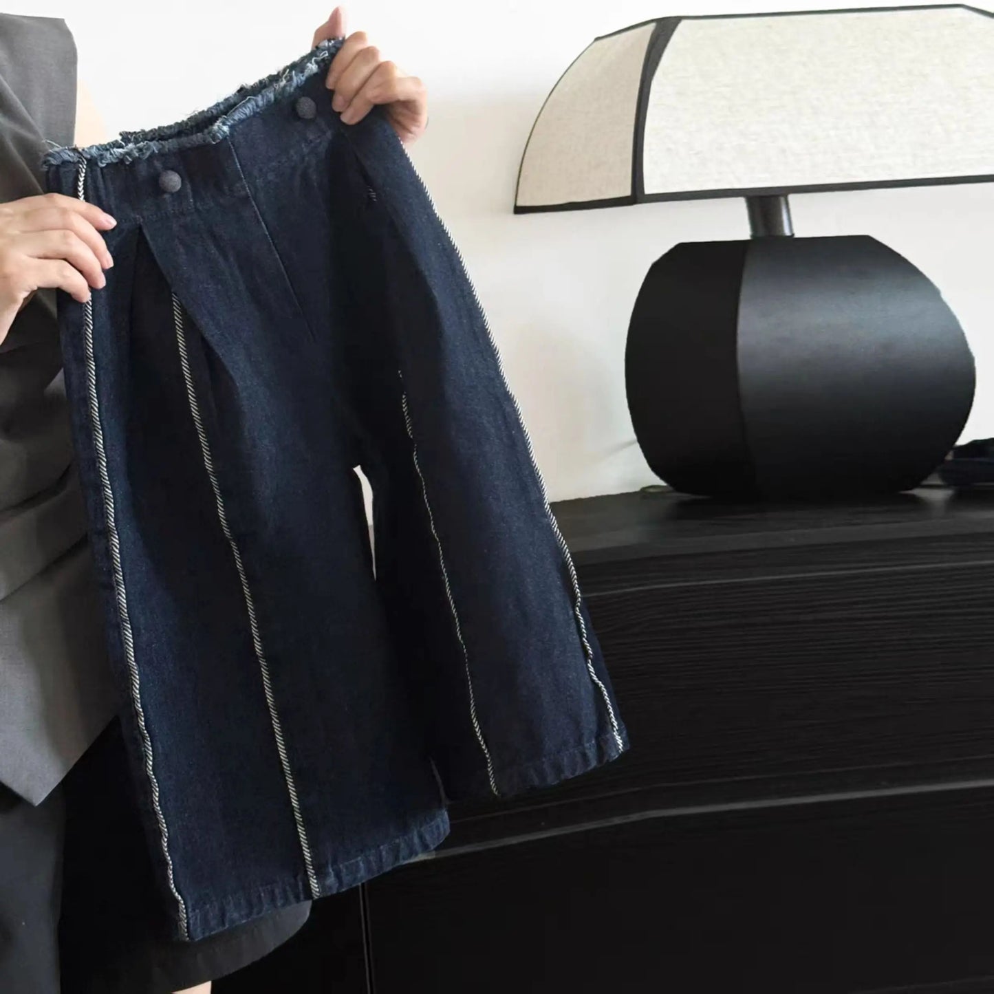 Girls' Jeans 2025 Autumn and Spring New Fashionable and Stylish Casual Pants for Little Girls Loose Straight Leg Pants