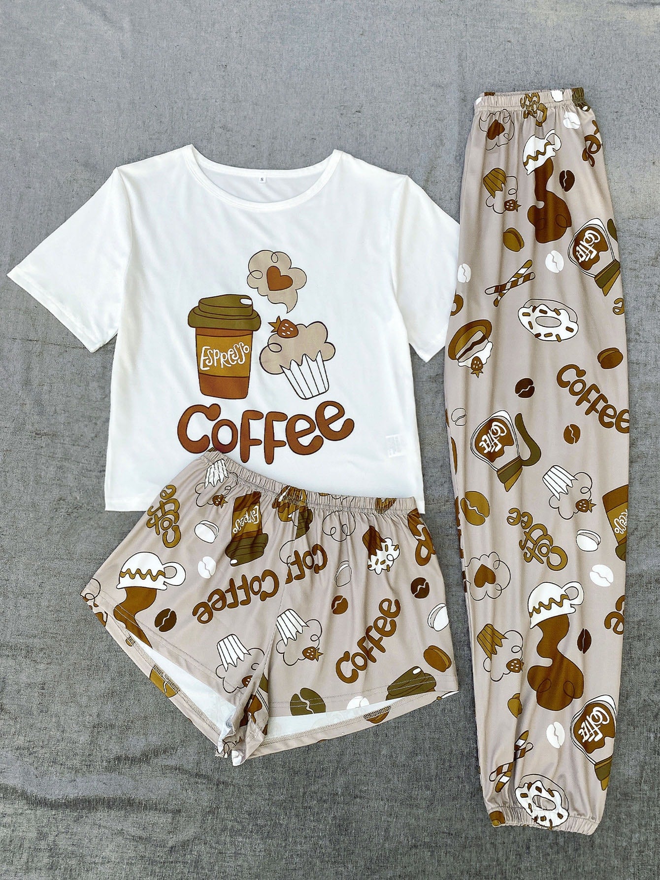 Letter And Graphic Print Top & Shorts & Pants PJ Set / Pajama Set