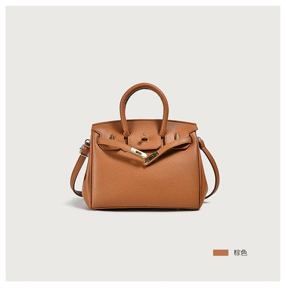 Retro Cowgirl Messenger Bag – Stylish and Chic Leather Handbag