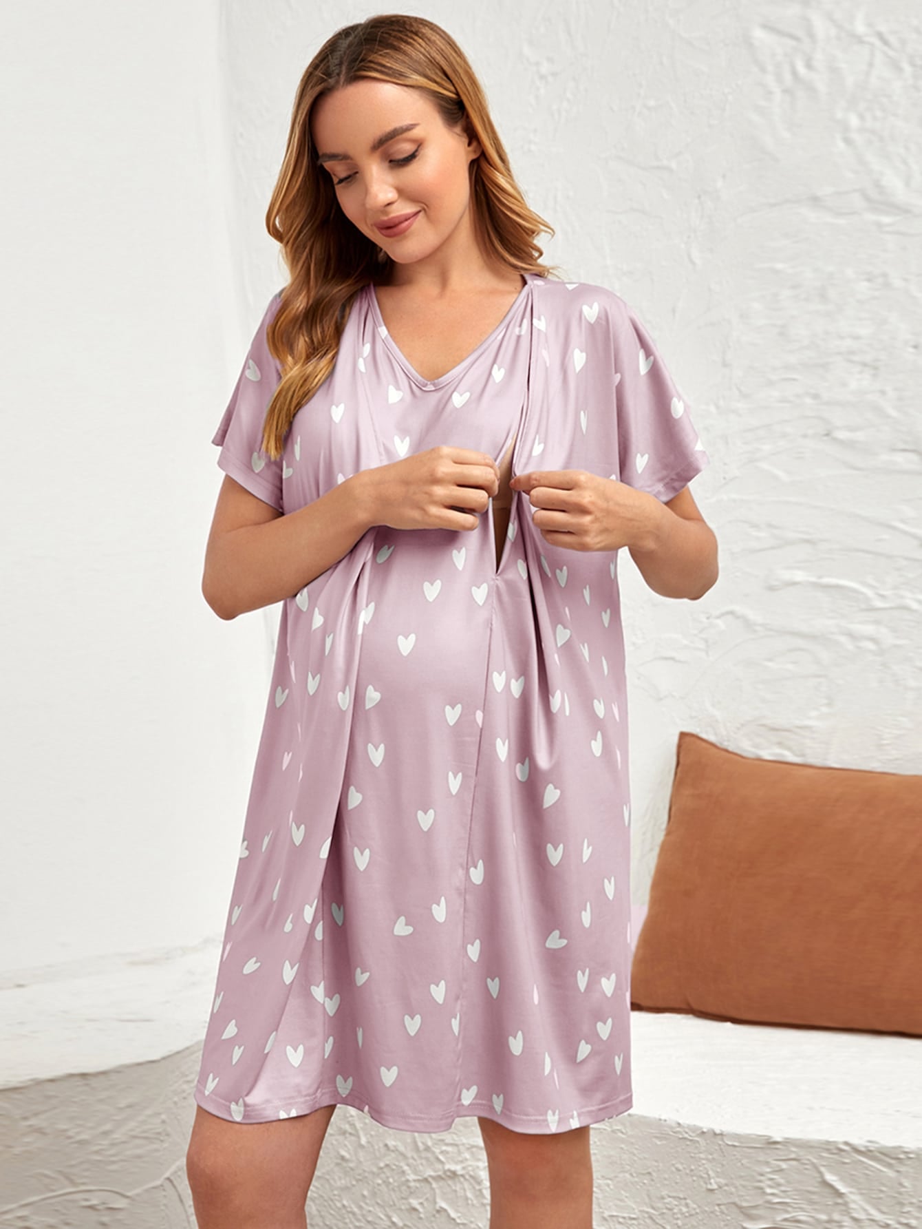 Maternity Heart Print Batwing Sleeve Nursing Nightdress For Mother