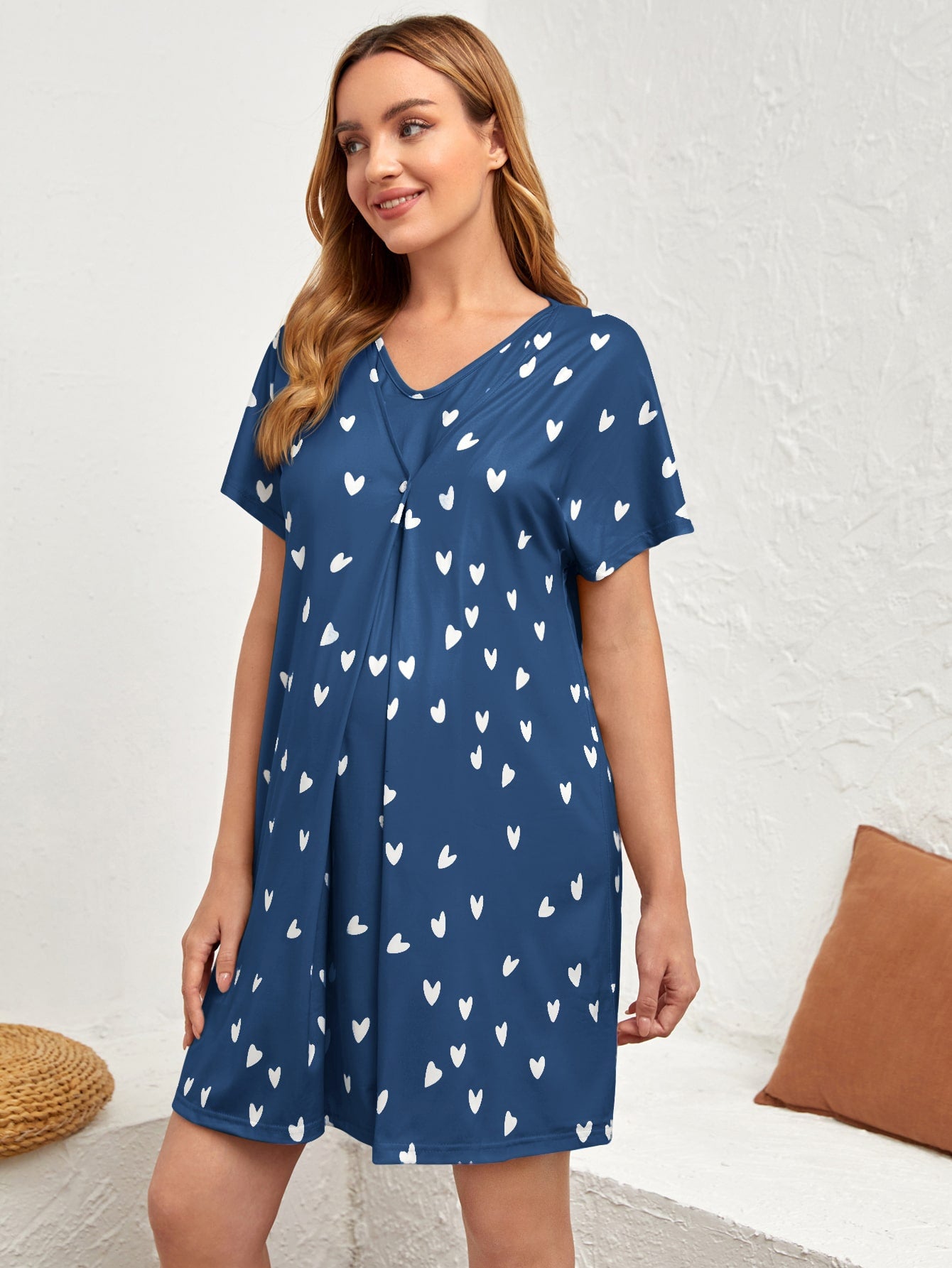 Maternity Heart Print Batwing Sleeve Nursing Nightdress For Mother