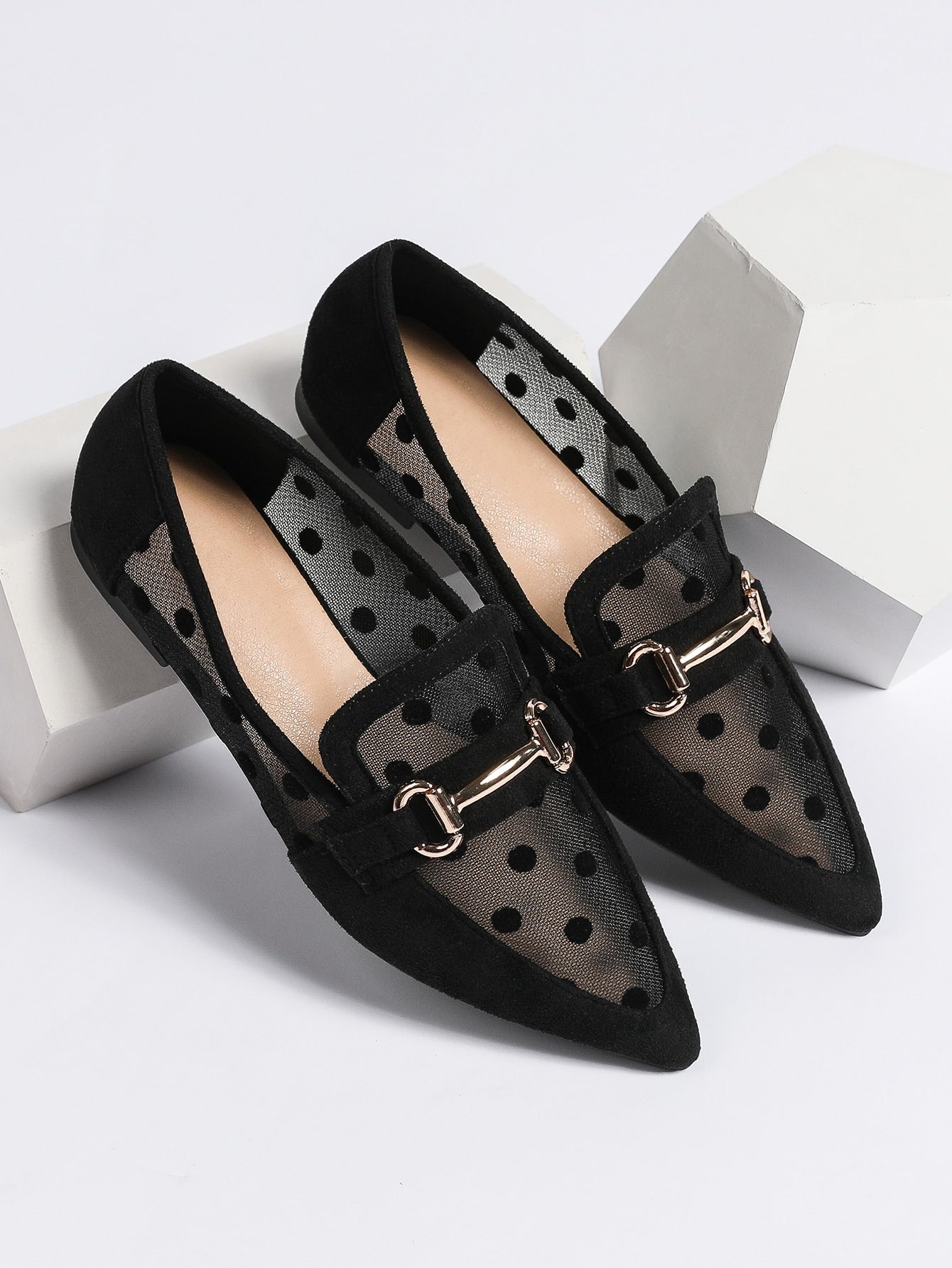 Women Breathable Polka Dot Snaffle Decor Point Toe Flats, Fashionable Outdoor Mesh Loafer Flats