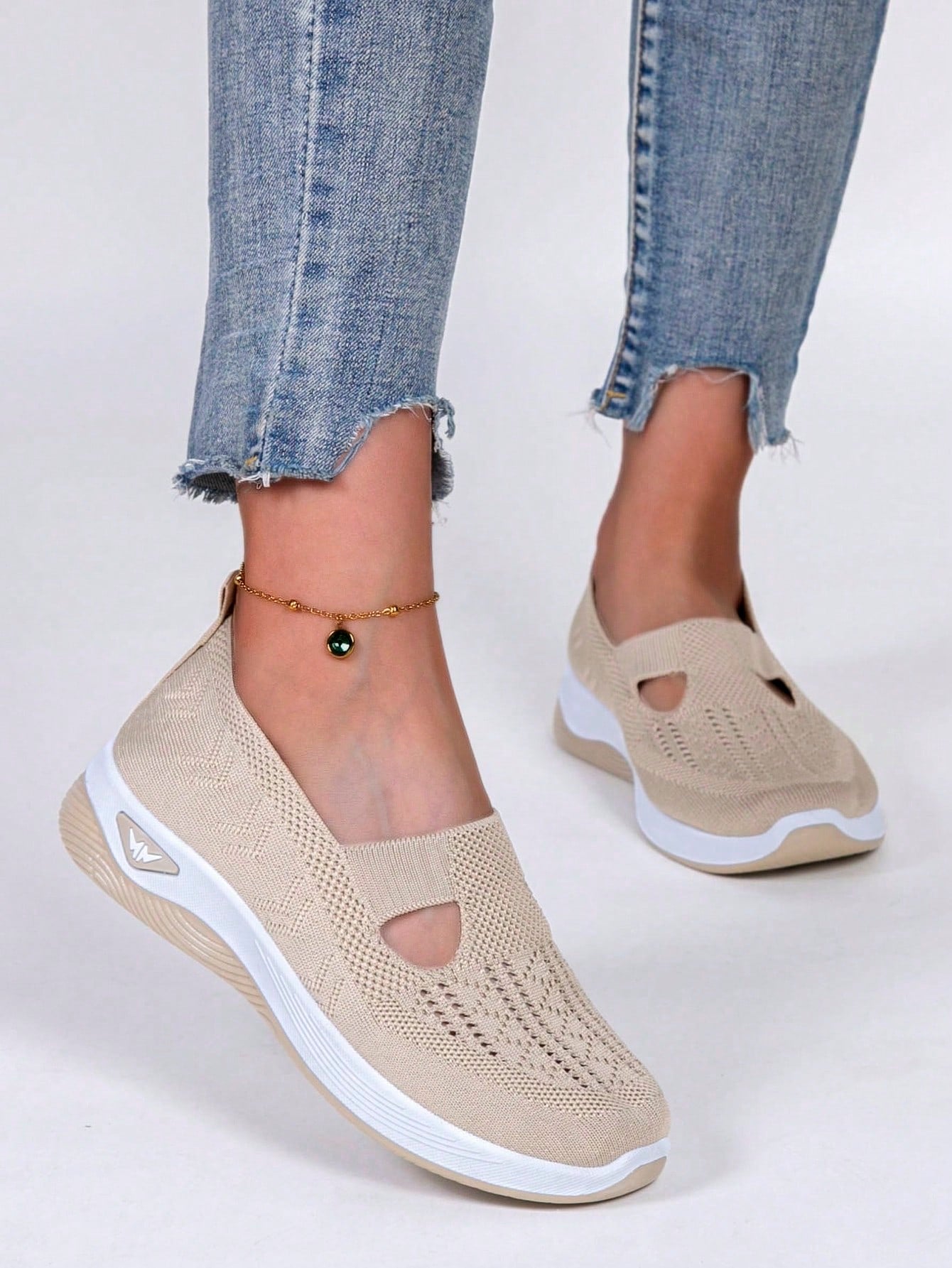 Women Casual Sport Shoes Comfortable Breathable Lightweight Fashionable