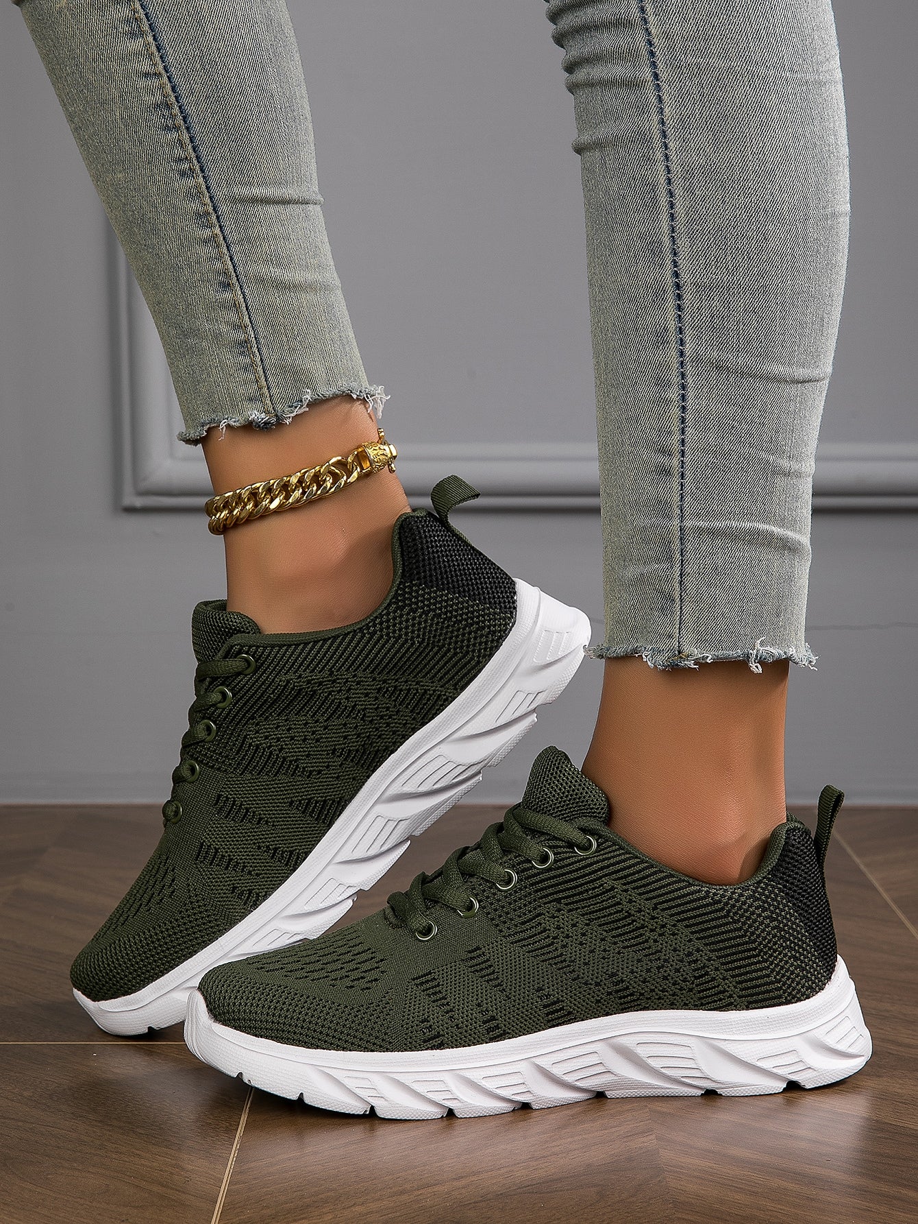 2023 New Breathable Lightweight Mesh Knitted Lace-Up Simple Washable Women's Casual Shoes, Suitable For Running, Walking, Road Sports