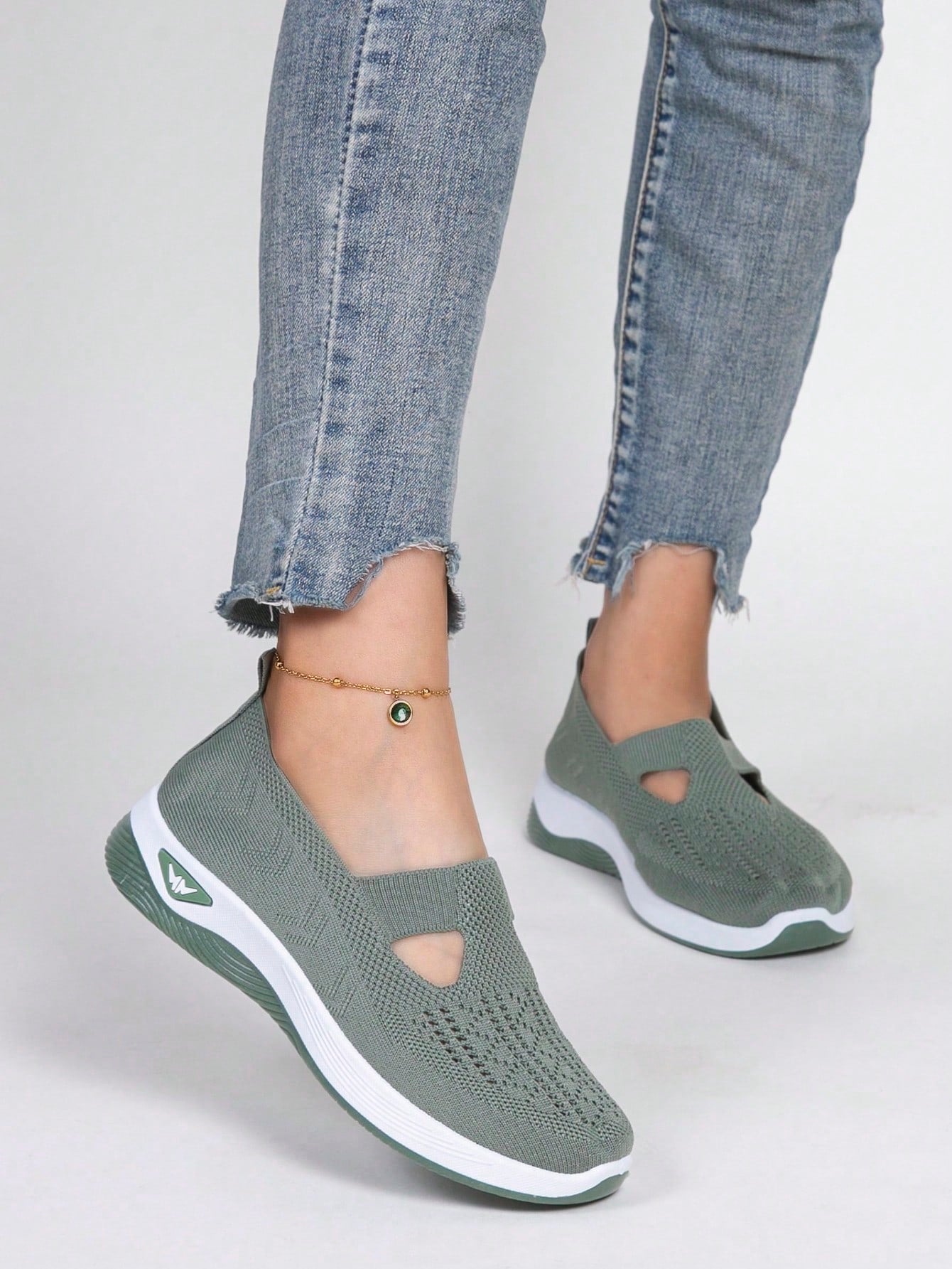 Women Casual Sport Shoes Comfortable Breathable Lightweight Fashionable