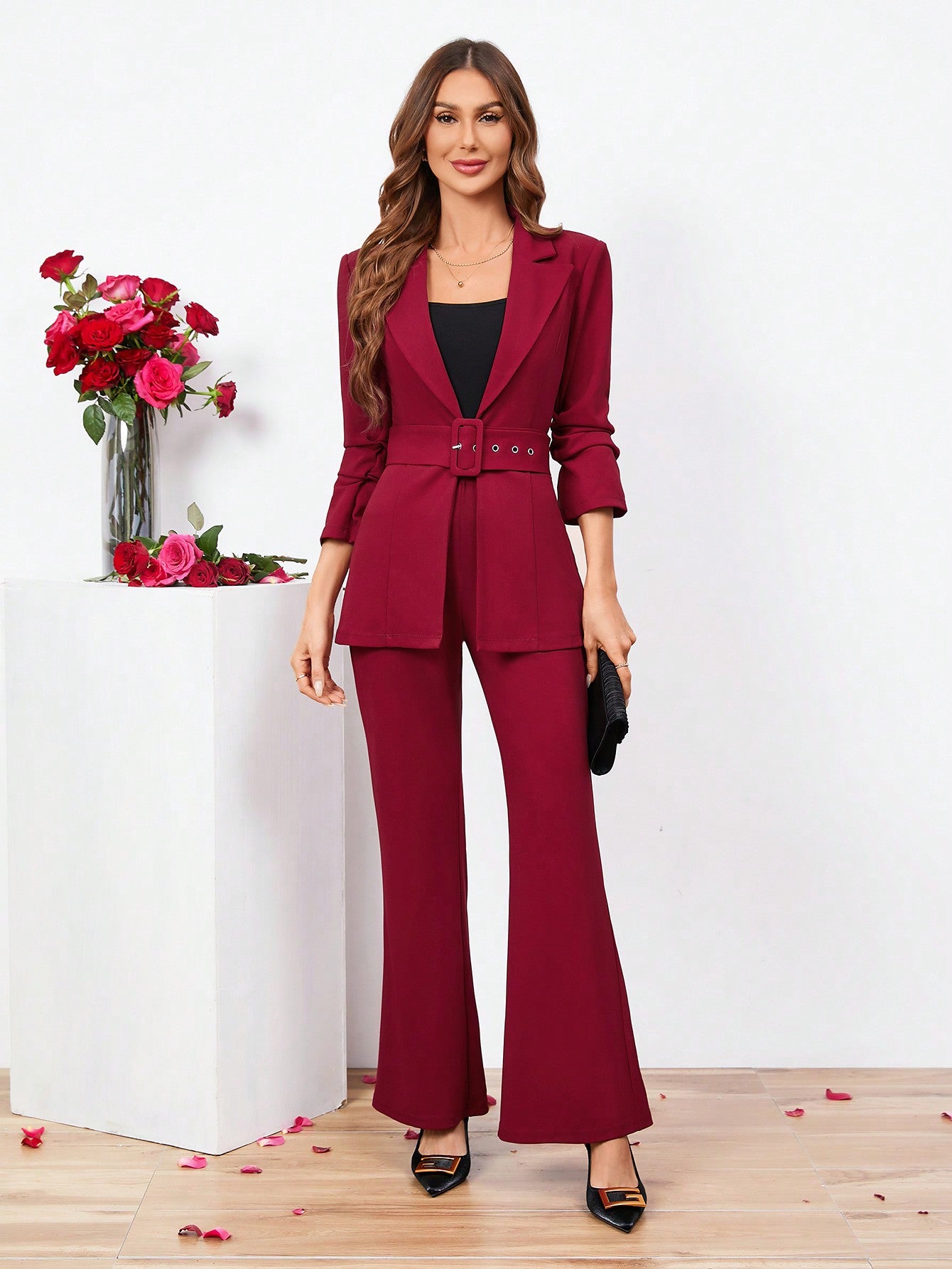 Clasi Ladies Belted Three-quarter Sleeve Suit With Pleats