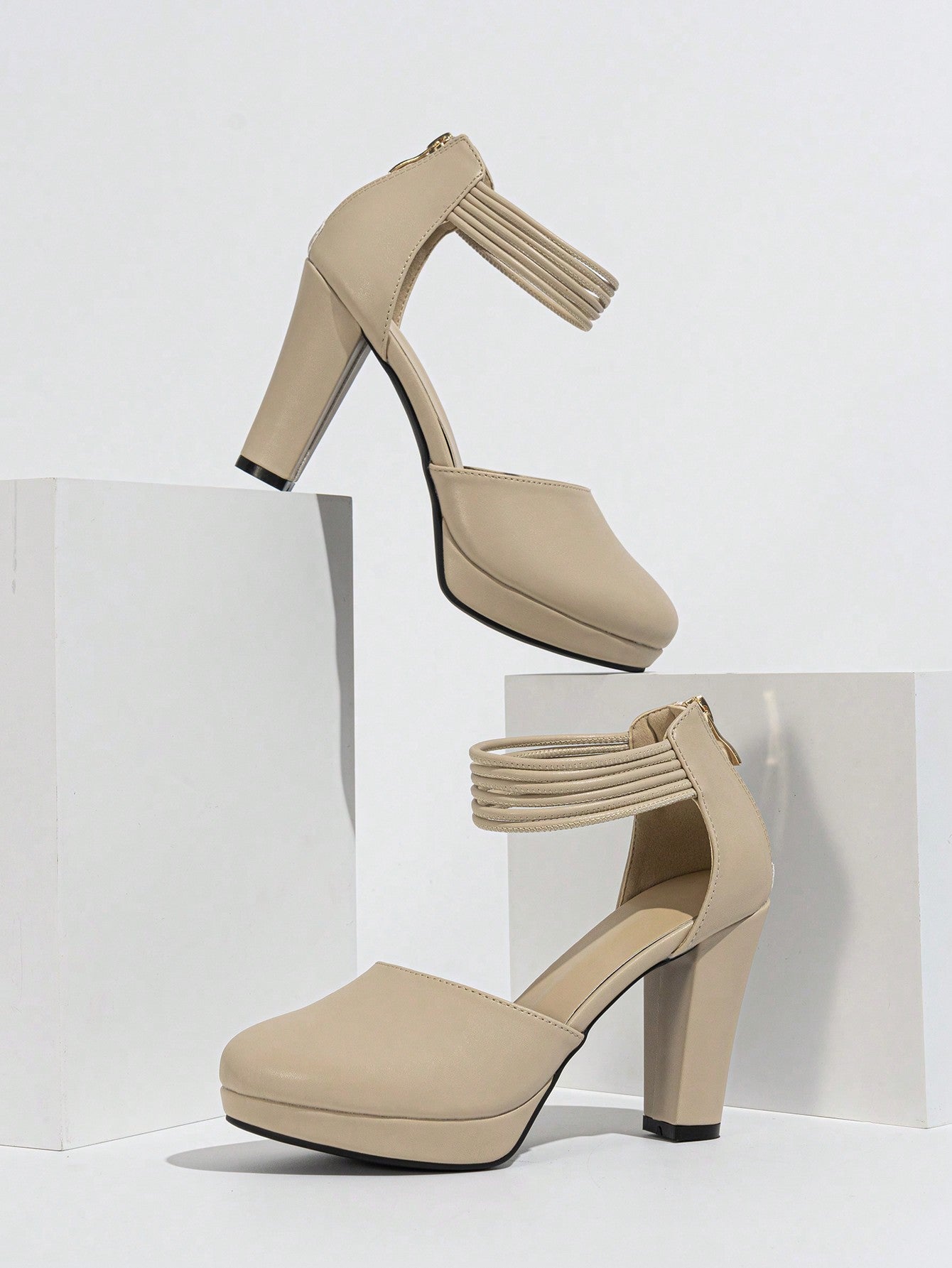 Women's Round Toe High Heeled Shoes With Strap, Platform And Thick Heel, Elegant, Comfortable, Versatile For Vacation, Christmas And Daily Wear