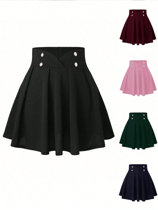 Privé Plus Size Solid Color Button Decorated Pleated Mini Skirt