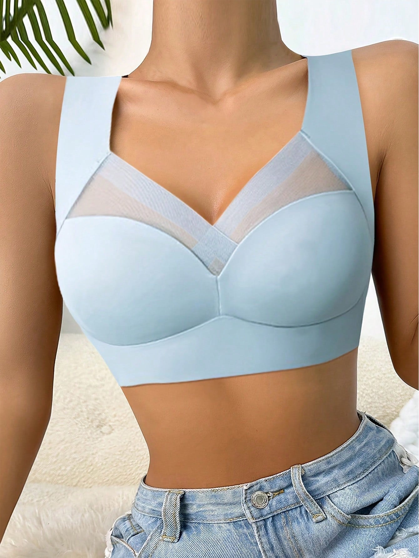 Women Seamless Solid Sports Bra, Wireless, For Everyday Wear