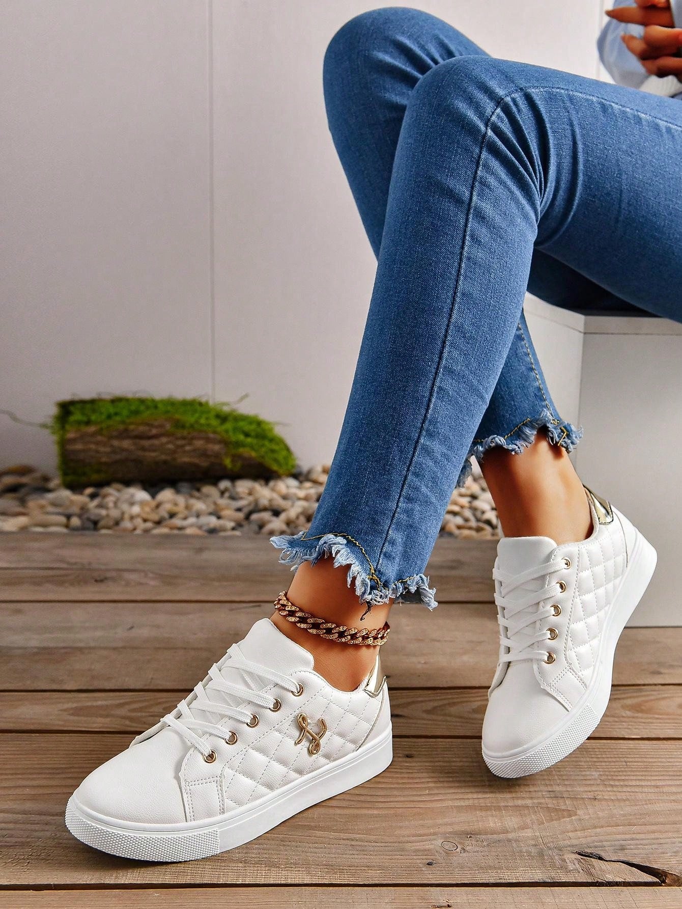 Spring/Summer/Autumn White Lace-Up Versatile Lightweight Shoes - Soft Bottom Sports Shoes - All-Match Casual Shoes - Student Shoes - Uncommon Personality - Women's Flat Shoes, Shoes For Women
