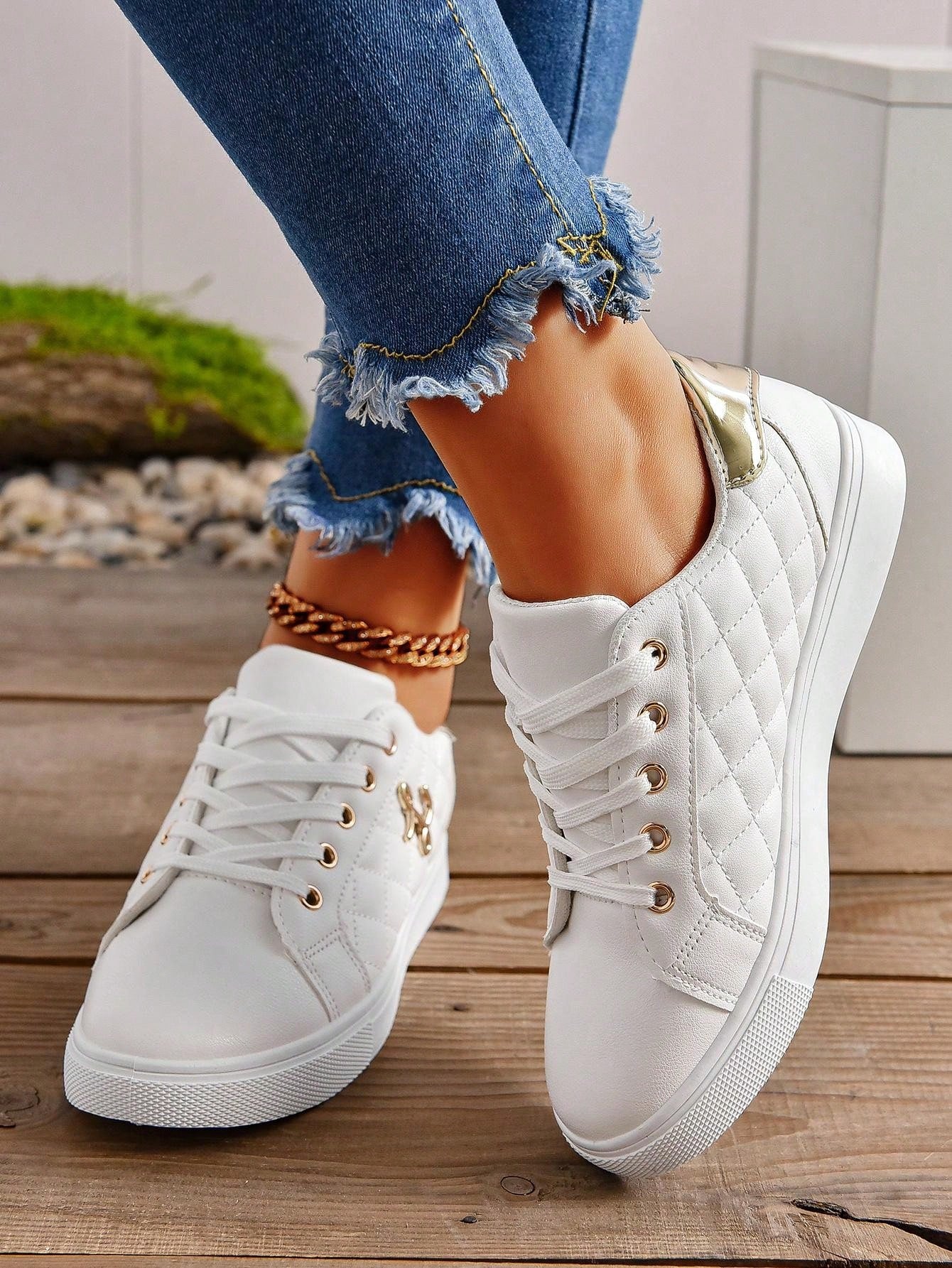 Spring/Summer/Autumn White Lace-Up Versatile Lightweight Shoes - Soft Bottom Sports Shoes - All-Match Casual Shoes - Student Shoes - Uncommon Personality - Women's Flat Shoes, Shoes For Women