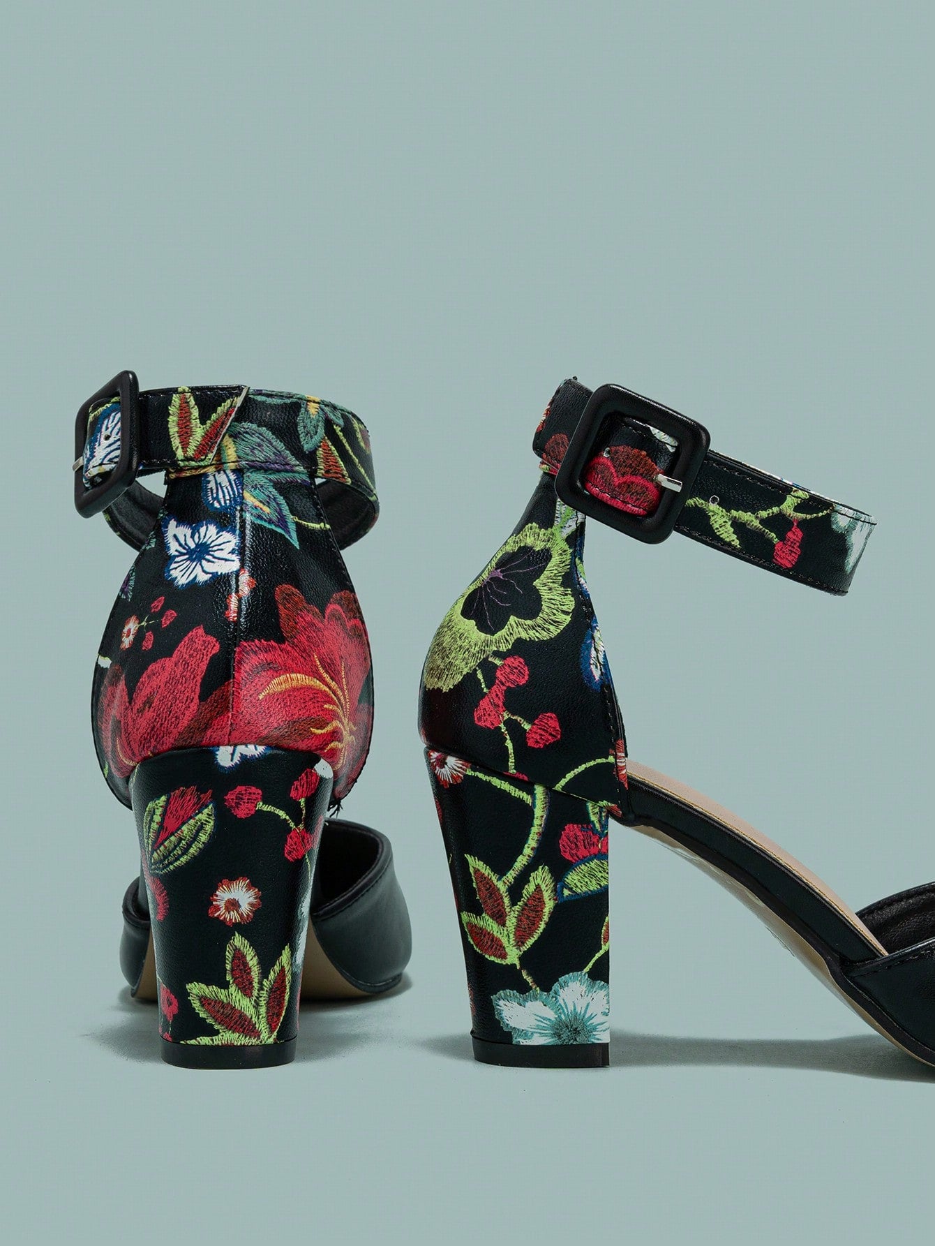 Women's Spring & Summer Chunky High Heel Shoes With Hollow Out And Printed Design