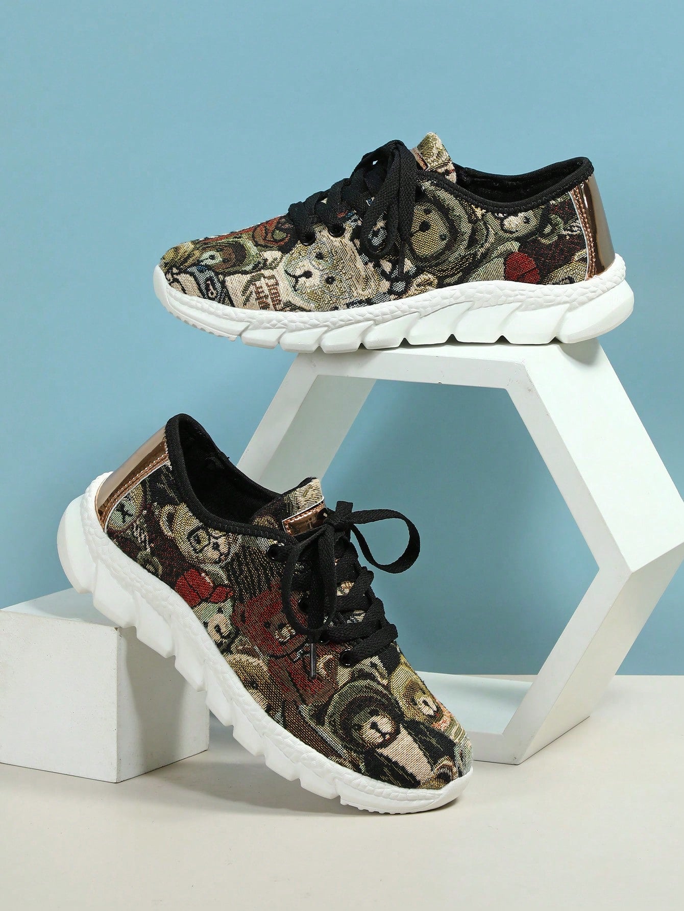 Multicolor Camouflage Teddy Bear Cute Design Sports Walking Shoes For Men And Women, School Shoes
