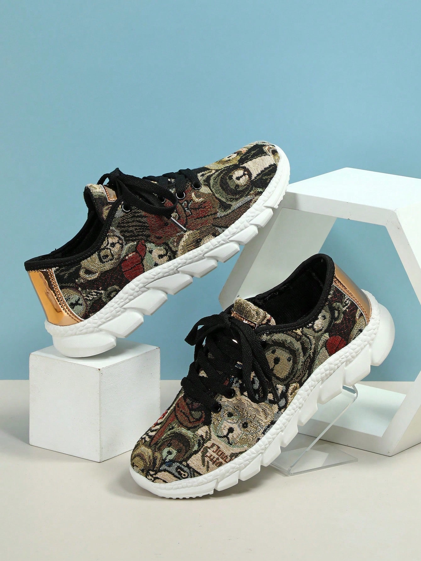 Multicolor Camouflage Teddy Bear Cute Design Sports Walking Shoes For Men And Women, School Shoes