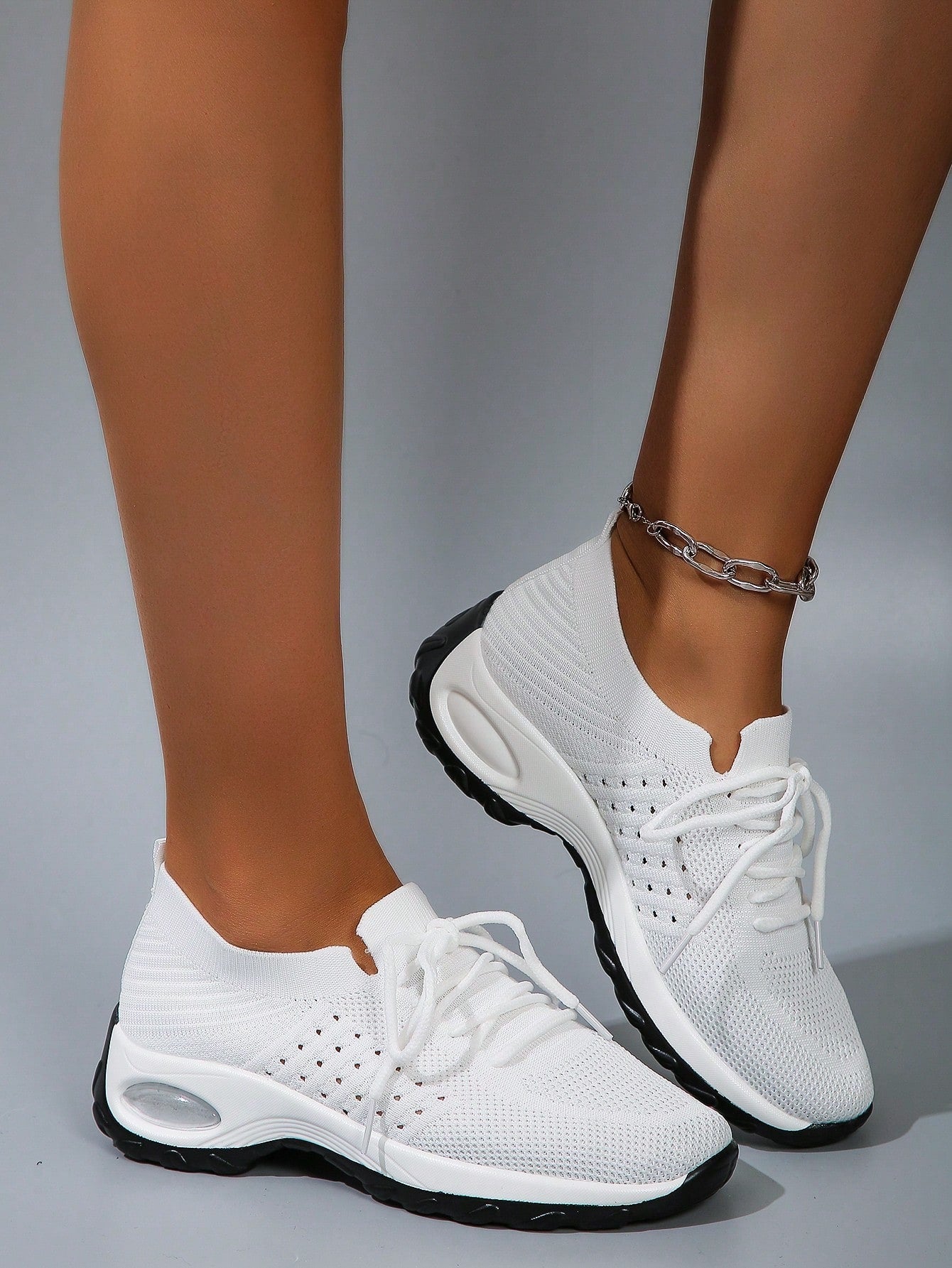 New Style Women's Casual Sports Shoes Soft Bottom Sneakers Running Wind, In Cross-Border E-Commerce