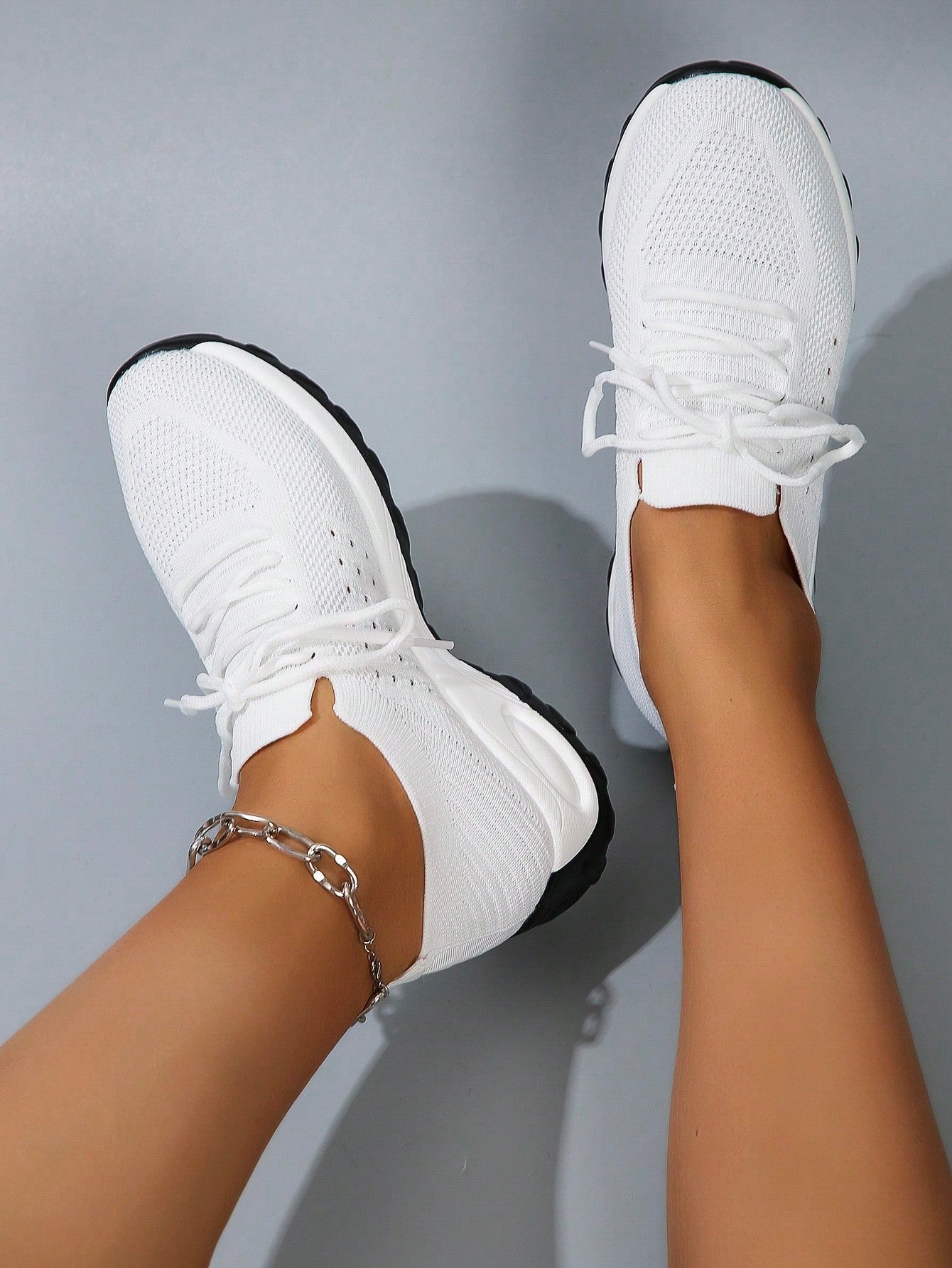 New Style Women's Casual Sports Shoes Soft Bottom Sneakers Running Wind, In Cross-Border E-Commerce