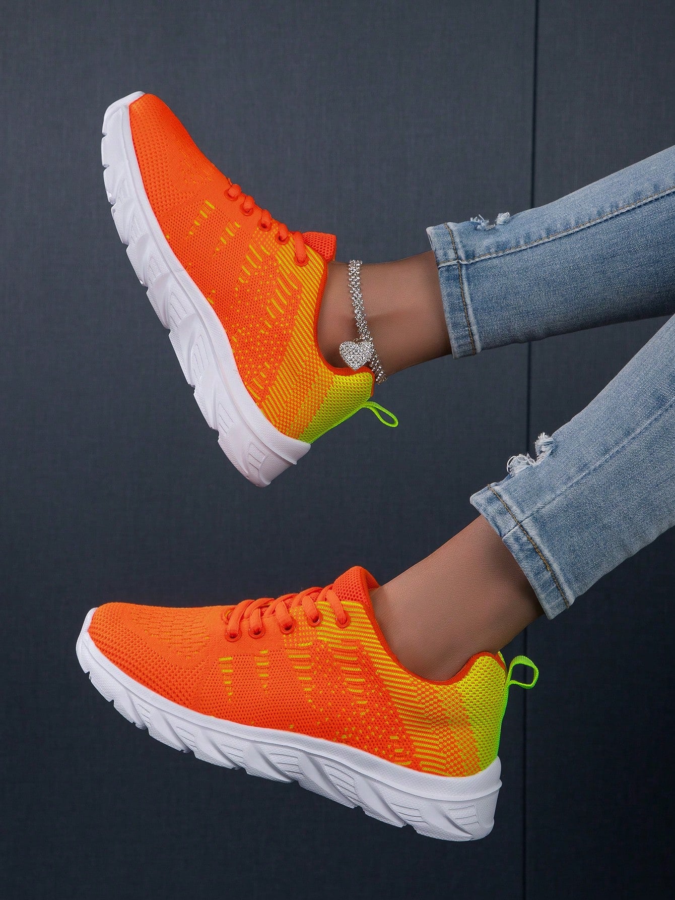 2023 New Breathable Lightweight Mesh Knitted Lace-Up Simple Washable Women's Casual Shoes, Suitable For Running, Walking, Road Sports