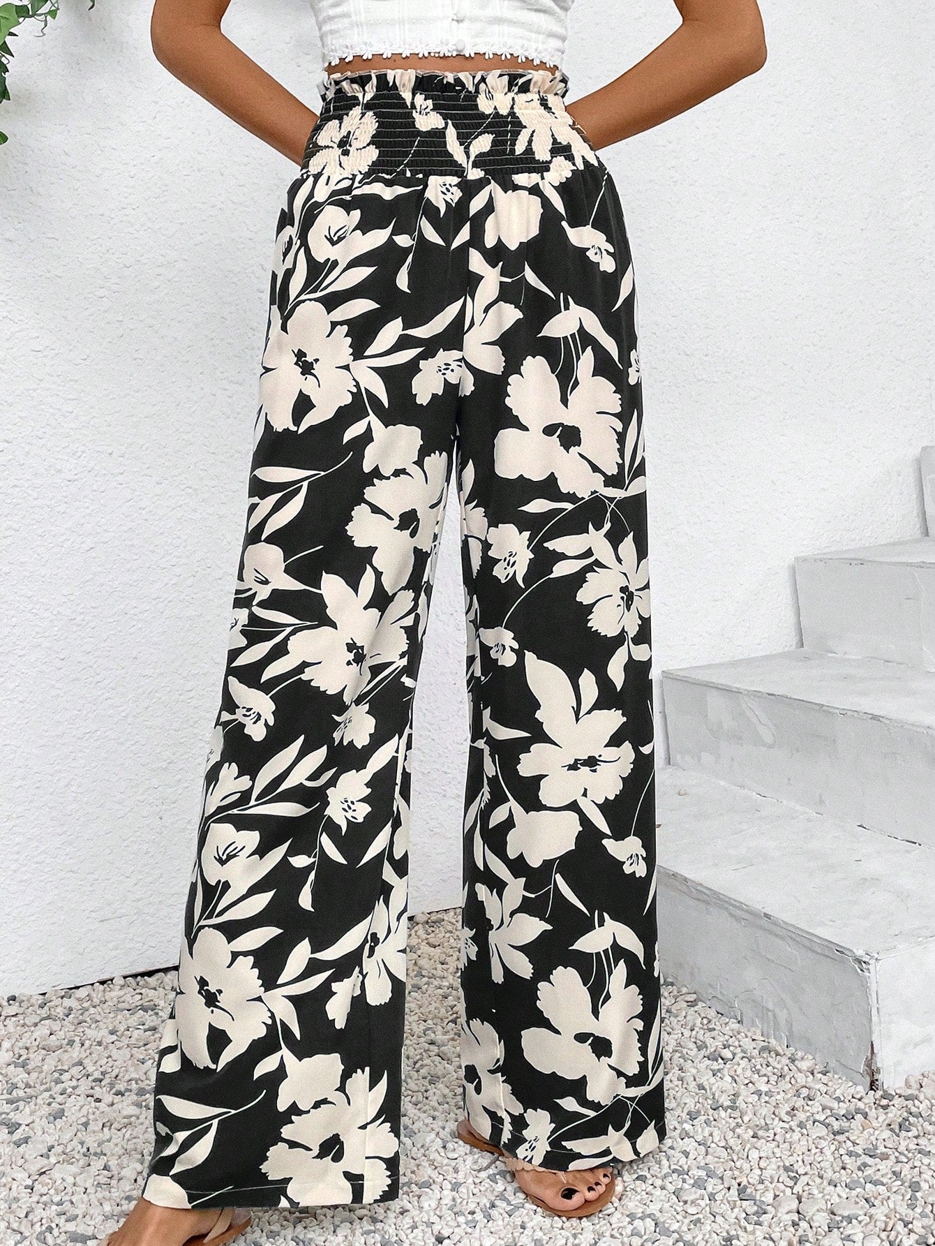 Holidaya Ditsy Floral Print Wide Leg Pants