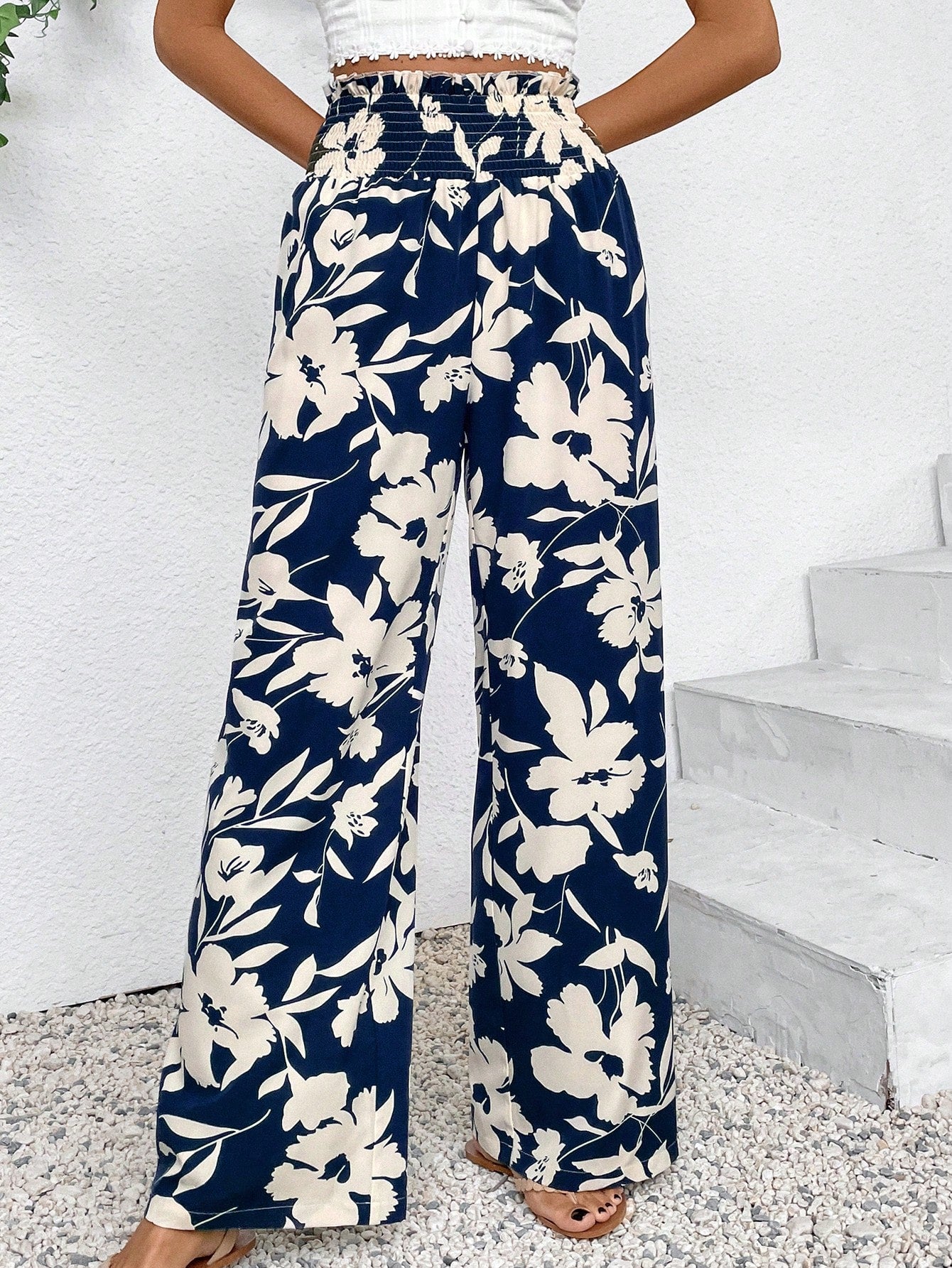 Holidaya Ditsy Floral Print Wide Leg Pants