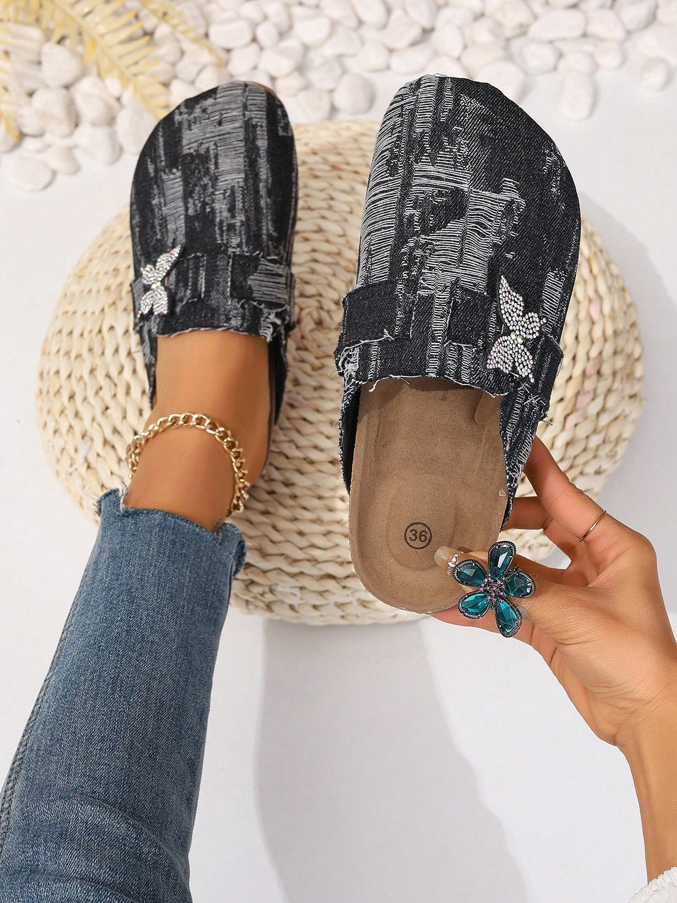 Striped Head Wrap Flat Slide Sandals, Round Toe With Tassel Buckle Closure, Women