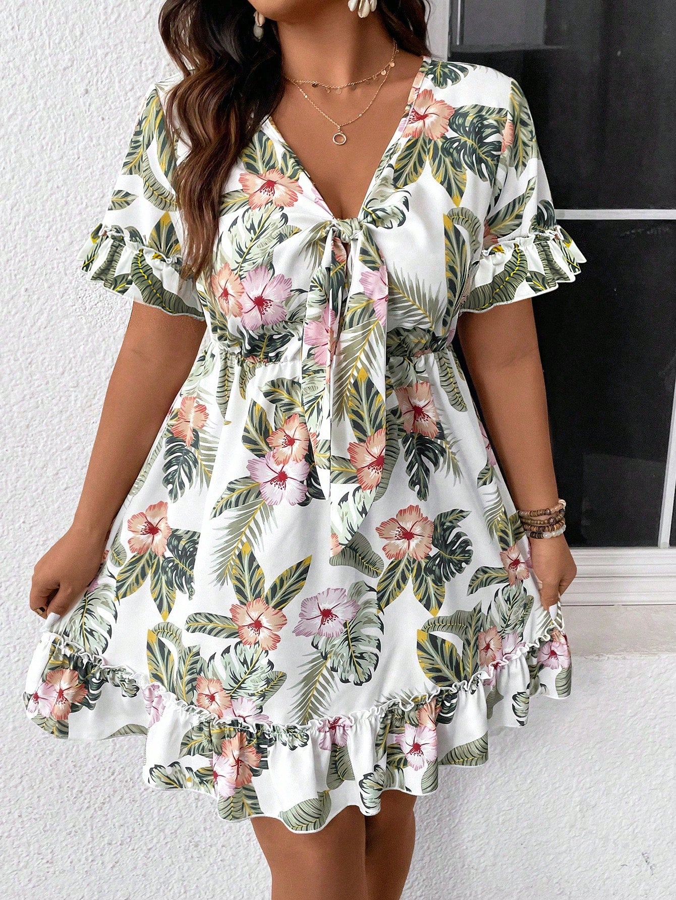 LUNE Plus Size Women's Plant And Floral Print Front Tie Dress, Suitable For Summer