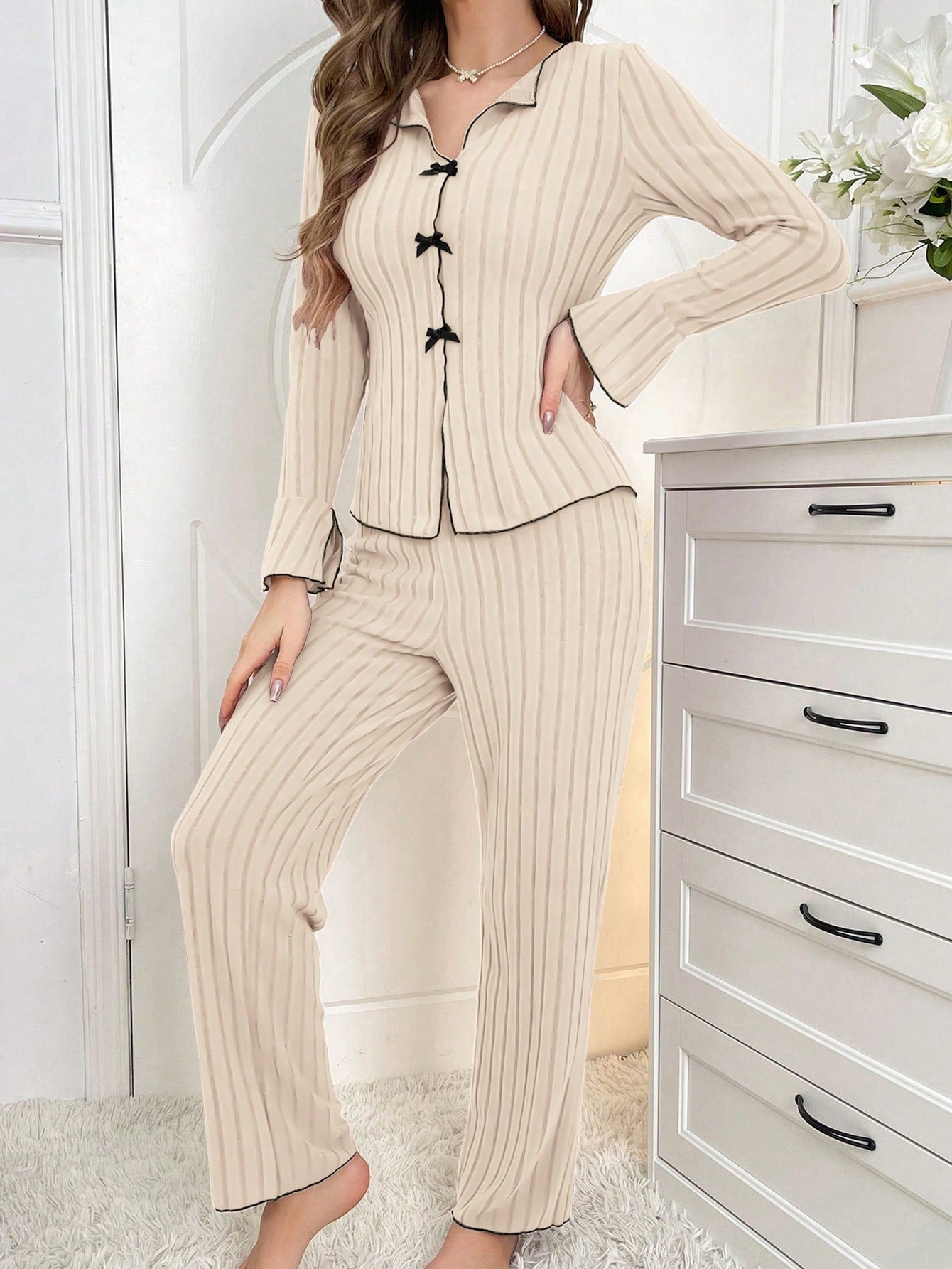 Women Fashionable And Sweet Home Butterfly Design Comfortable Pajama Set