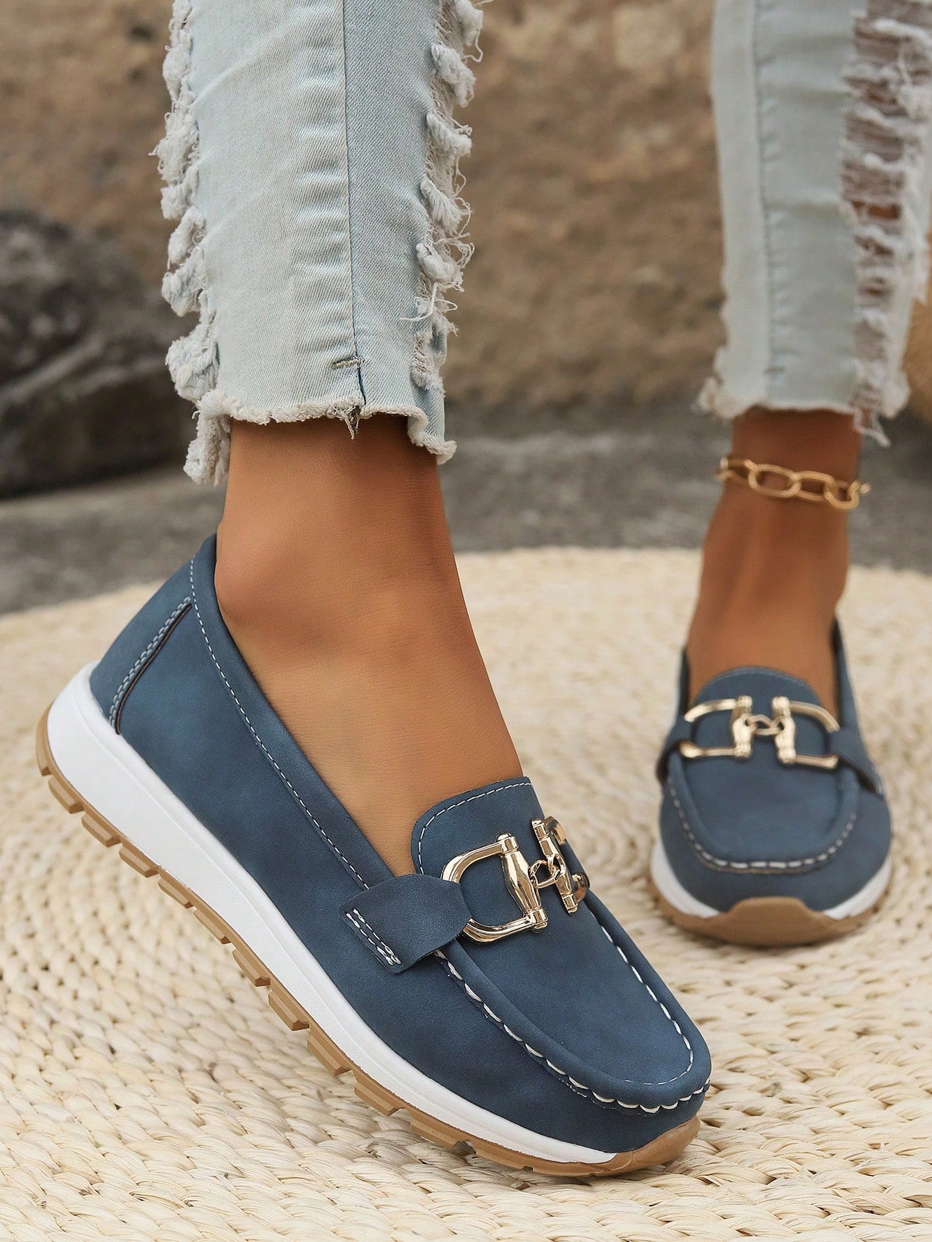 2024 Spring/Summer Hollow New Loafers Middle Aged & Older Women Shoes Soft Bottom Wedge Breathable Sandals