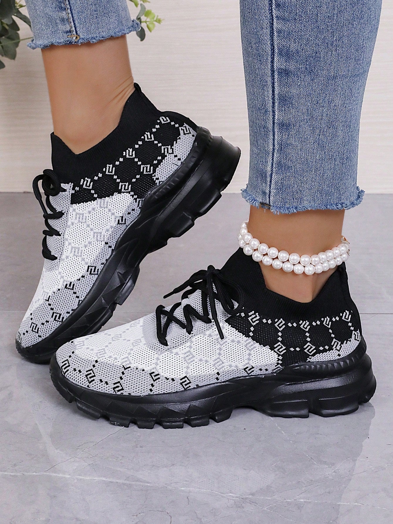 Women Colorblock Lace Up Casual Outdoor Sports Shoes