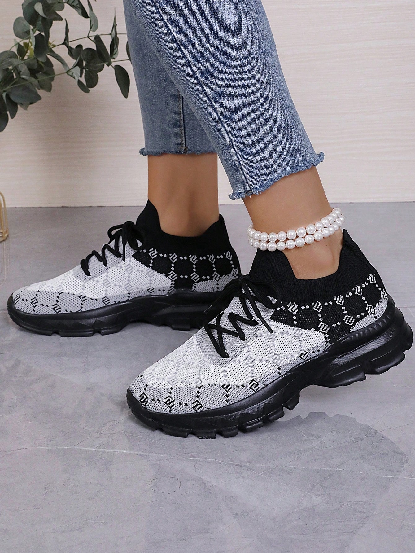 Women Colorblock Lace Up Casual Outdoor Sports Shoes