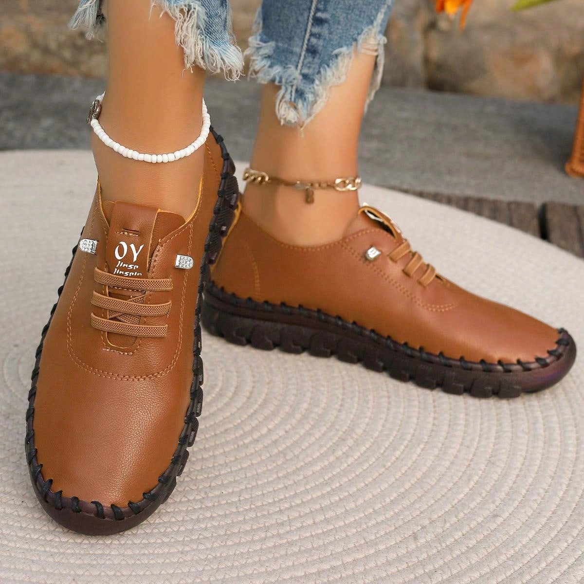 Women's Casual Simple Fashion Shoes 2024 New Style, Comfortable Cow Muscle Soft Bottom Stitching Mother Loafers (Please Order One Size Up)