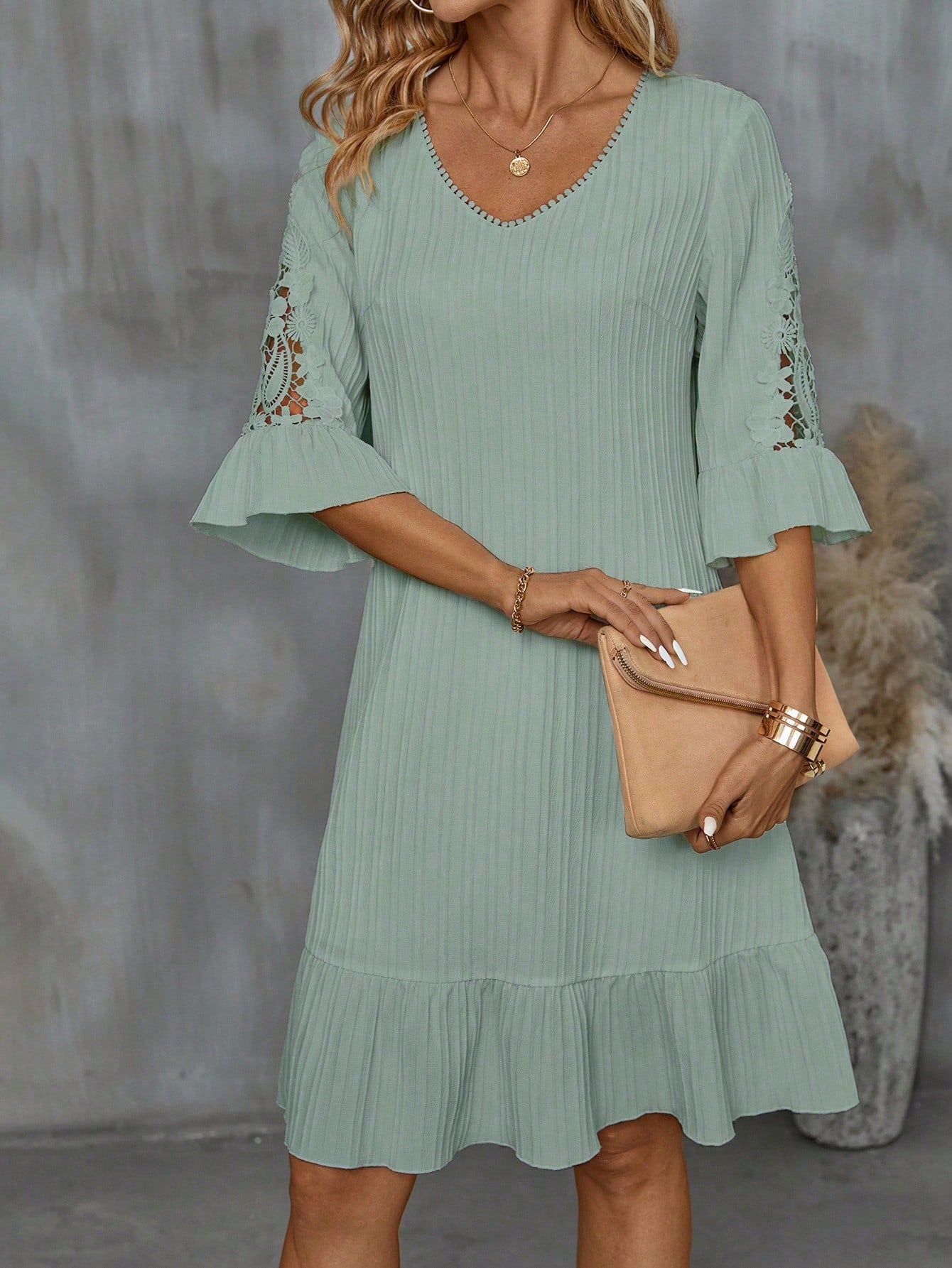 EMERY ROSE Solid Color V-Neck Ruffled Hem Summer Casual Dress