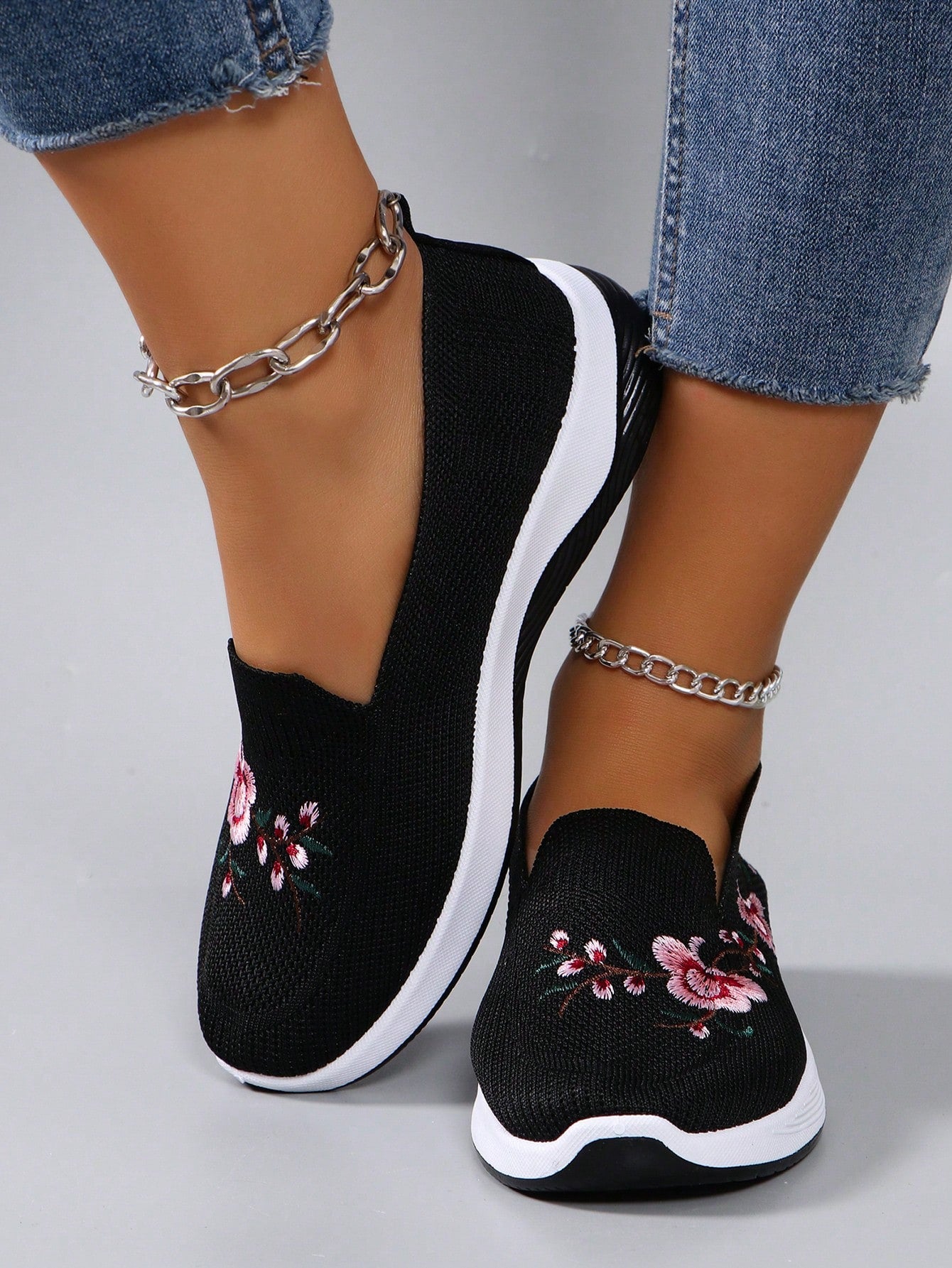 New Arrival Women's Casual Sports Shoes, Embroidered Comfortable Sneakers, Lightweight, Breathable Flat Slip-On Shoes, Shoes For Women