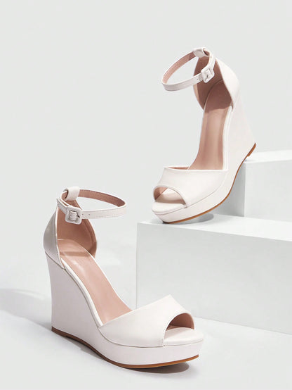 CUCCOO BIZCHIC Woman Shoes Fashionable Outdoor Wedge Heel Peep-Toe Shoes Wedding Shoes For Summer Graduation Heels Prom Heels Vacation Shoes Summer Sale Elegant Basics Business Casual Business Chic Christmas Fall New Year Holiday