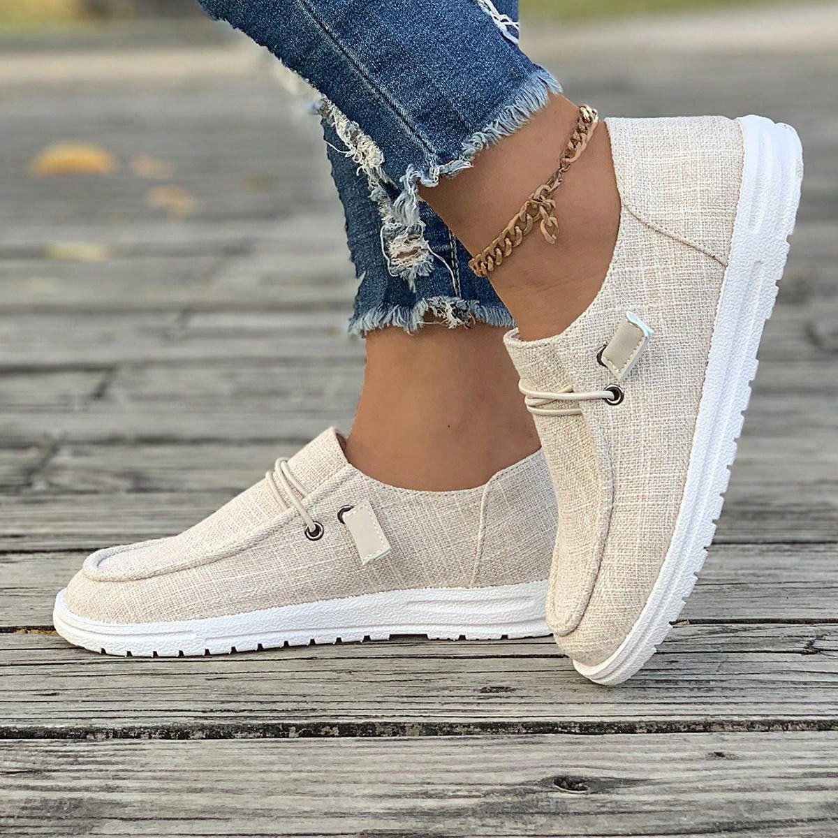 1pair Women's Comfortable Lightweight Round Toe Slip-On Canvas Flat Shoes With Anti-Skid Soles