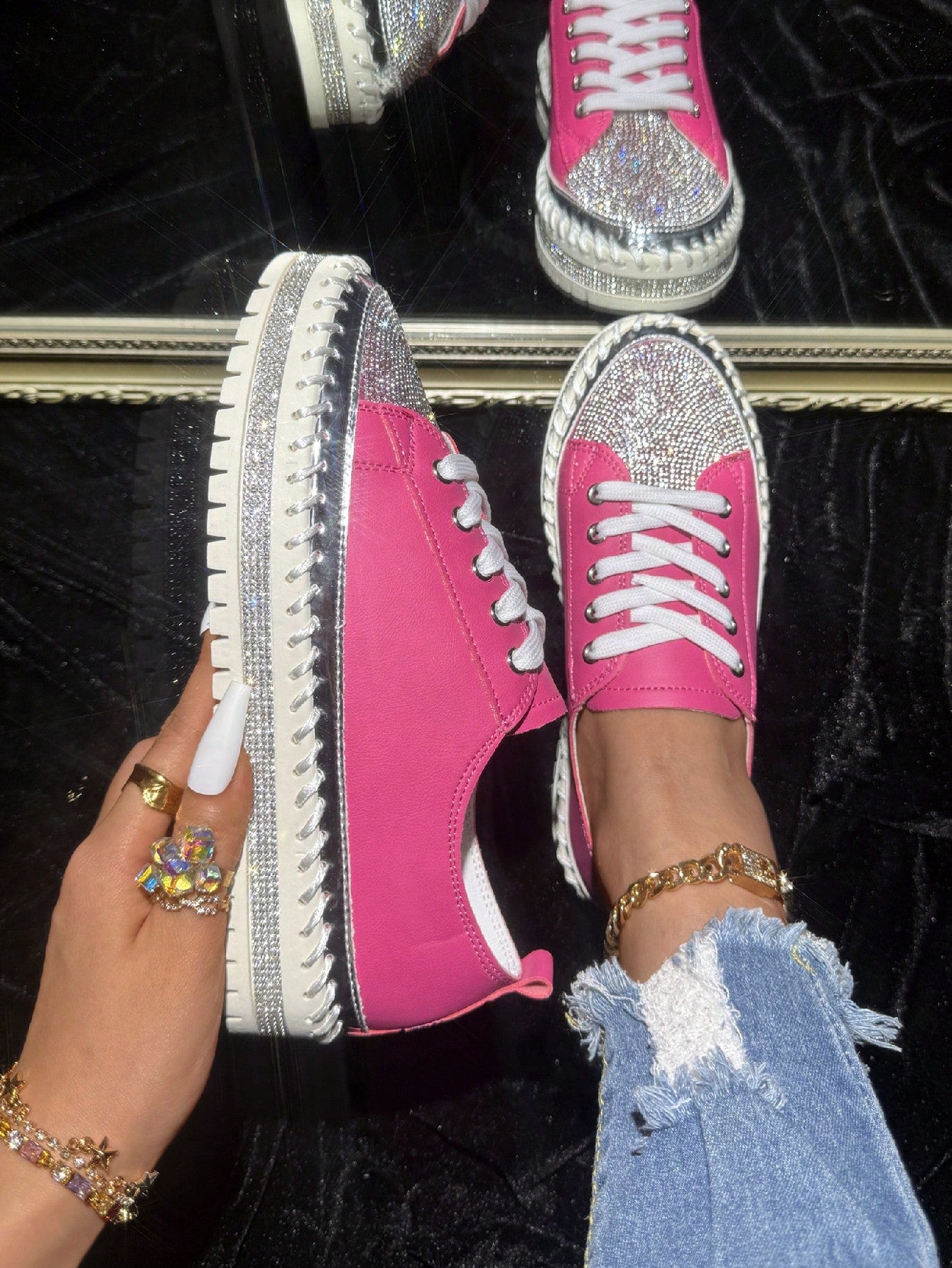 Women's Sparkling Pink Diamond Lace-Up Sneakers, Fashionable Casual Sports Shoes With Soft Soles, Suitable For College Students