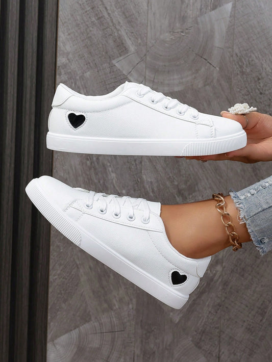 Women's Spring/Summer Breathable Casual Running Shoes, New Lightweight Lace-Up White Sneakers, Versatile & Popular Sports Casual Shoes (Slightly Small, Narrow Feet Recommend Ordering 1-2 Sizes Up)