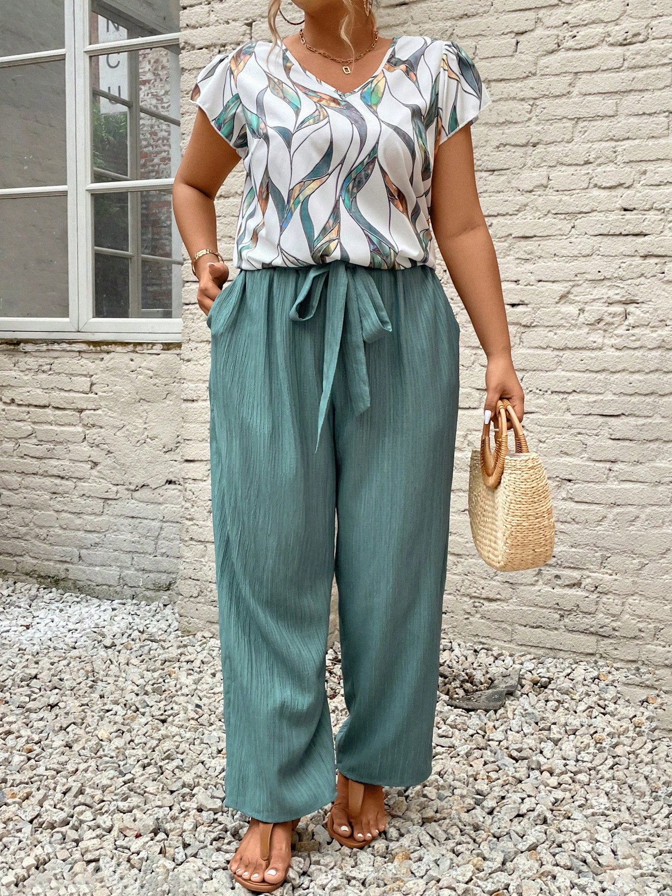 Frenchy Comfortable Summer Plus Size 2pcs Set With Pockets Vacation, Bow Tie Waistband And Leaf Pattern