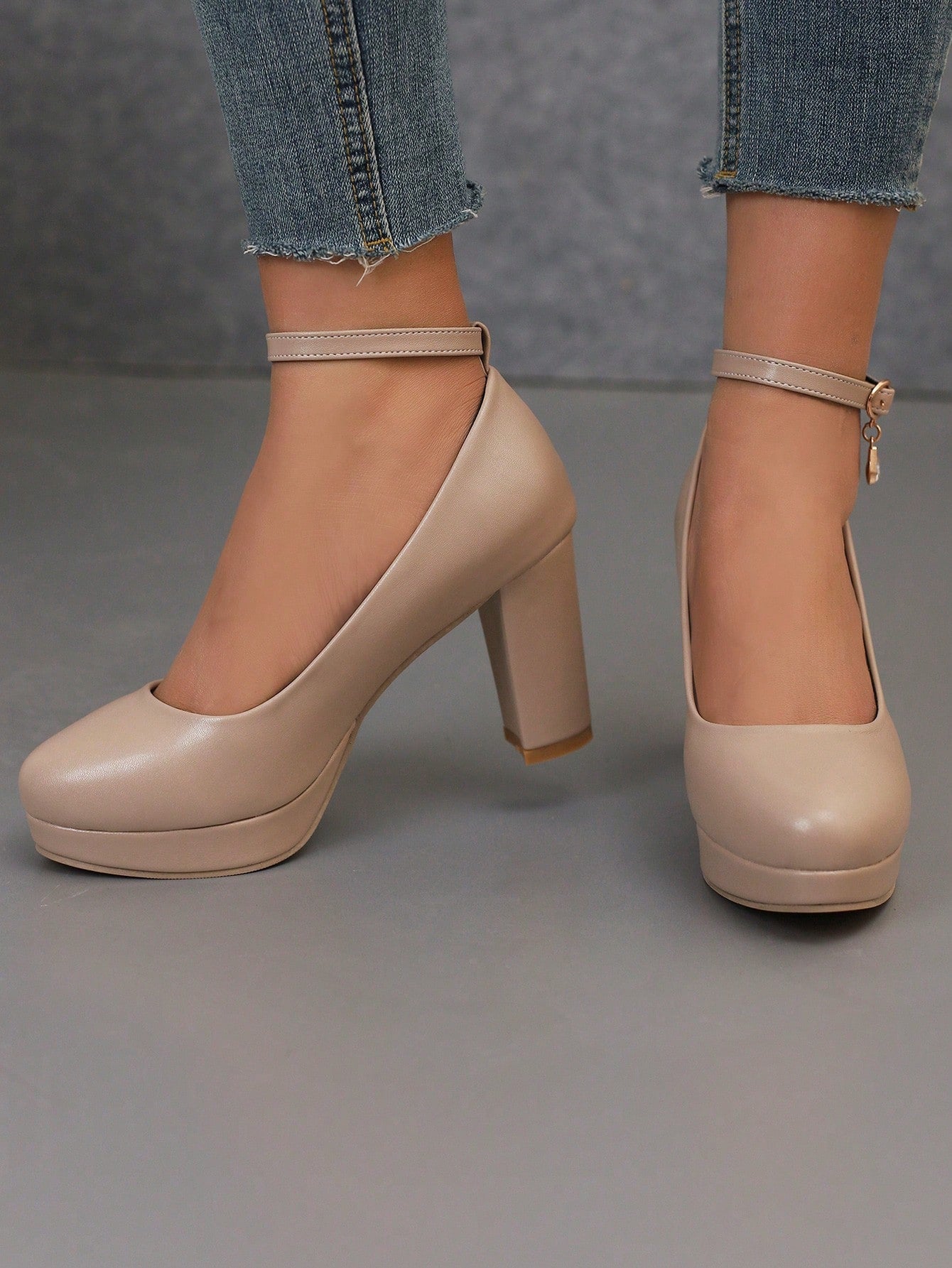 Khaki High-Heel Shoes With Platform, PU Material, Four Seasons Shoes With Ankle Strap, Chunky Heels, Elegant Work Office Shoes For Women