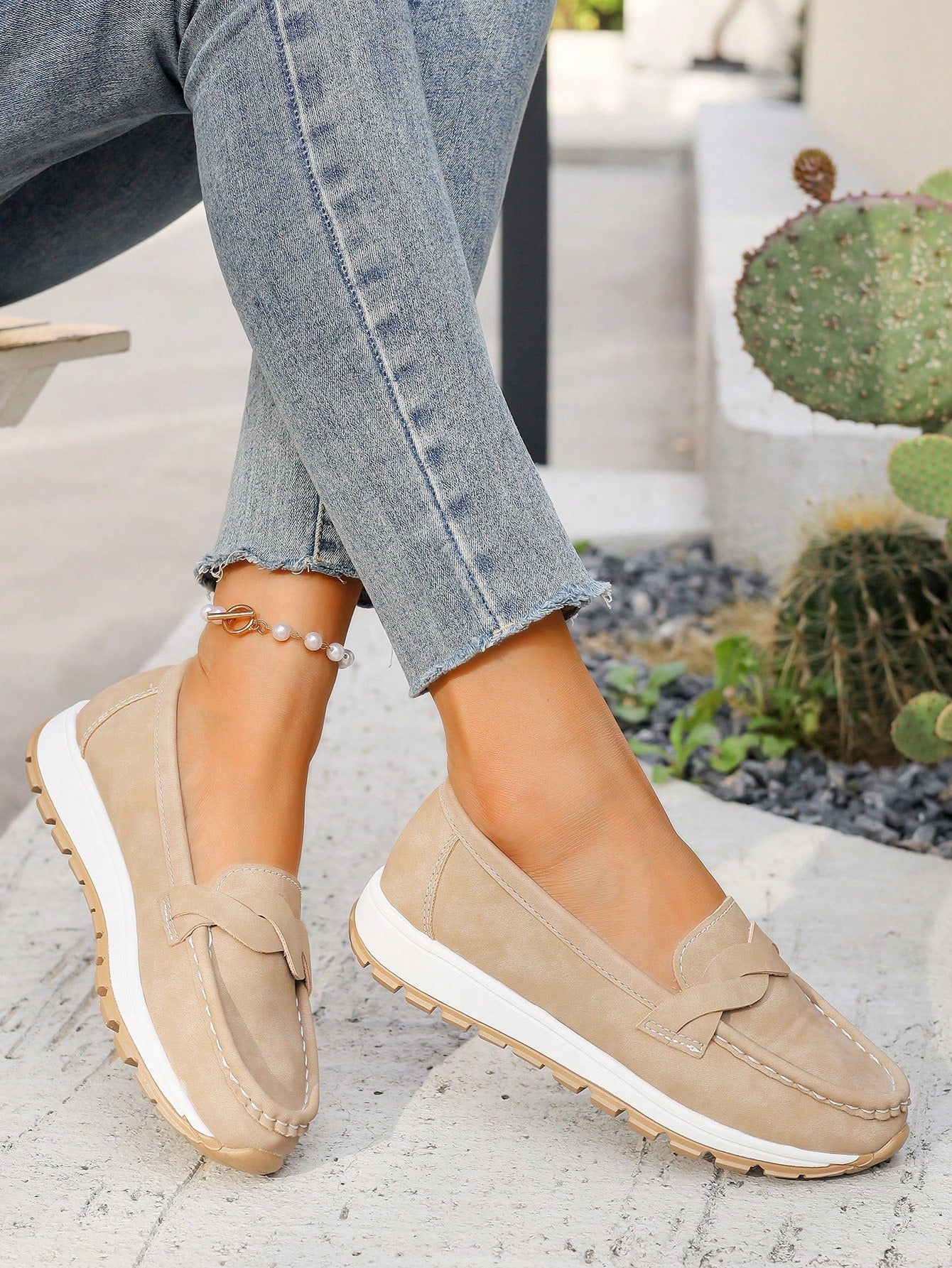 2024 Spring/Summer Hollow New Loafers Middle Aged & Older Women Shoes Soft Bottom Wedge Breathable Sandals