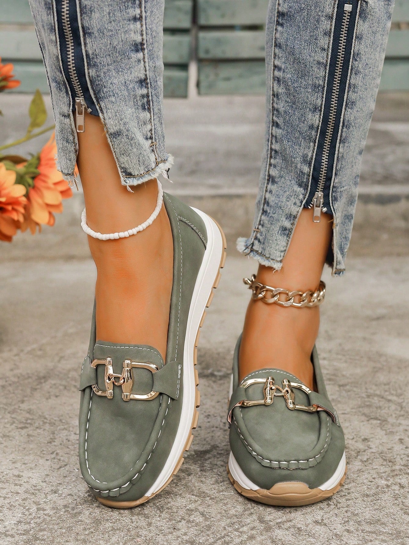 2024 Spring/Summer Hollow New Loafers Middle Aged & Older Women Shoes Soft Bottom Wedge Breathable Sandals