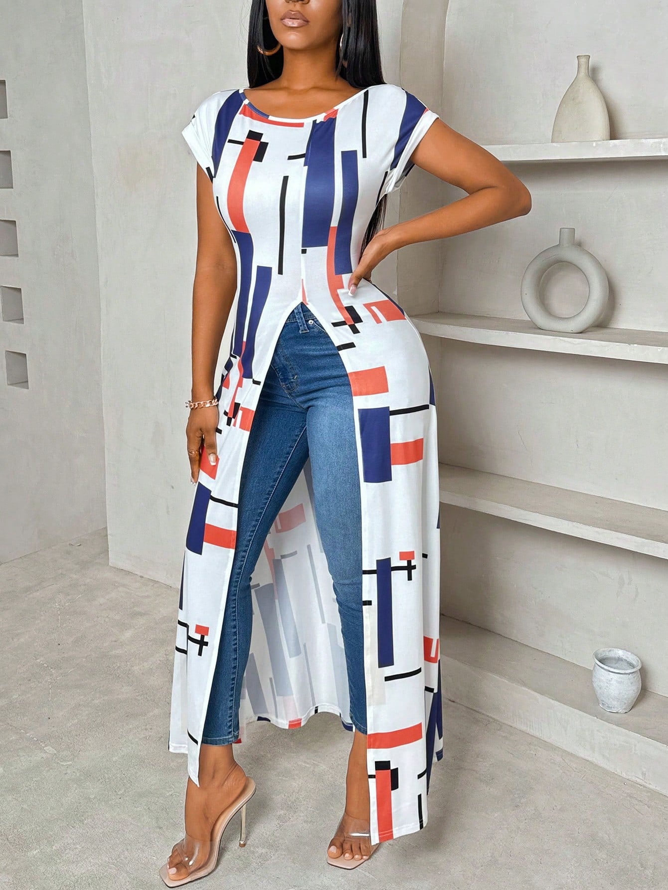 Lyxana Women's Summer Geometric Printed Round Neck Short Sleeve Casual Long T-Shirt With Side Slit Hem