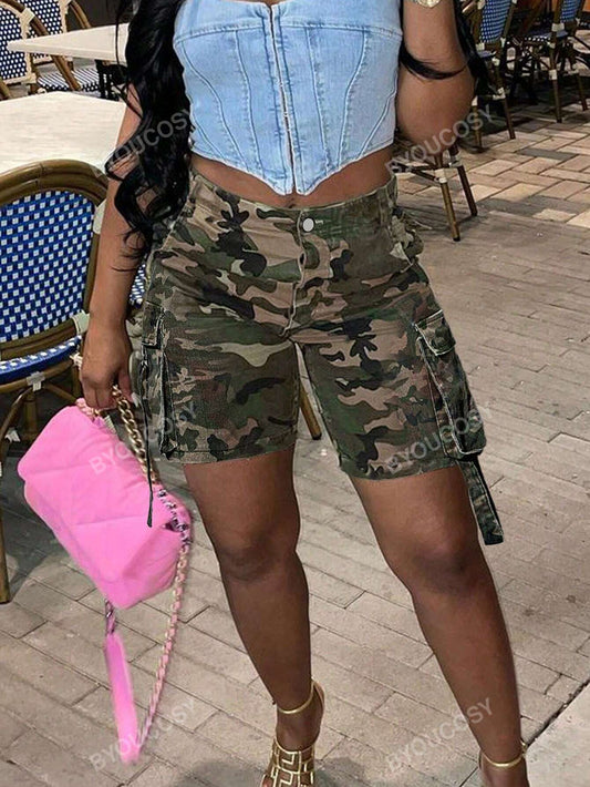 Women's Loose Straight Cut Camouflage Y2K Denim Shorts With Multiple Pockets