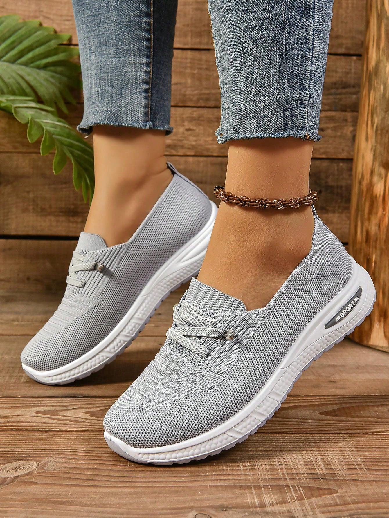 Women's Lightweight Running Sneakers, Breathable Lace Up Outdoor Tennis Trainers, Comfy Walking Sports Shoes ByYQUS